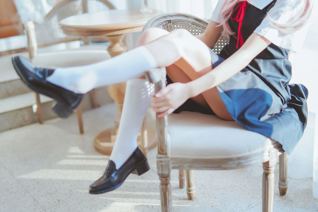 桜桃喵《藤原千花》 [萝莉COS] 写真集[48P]