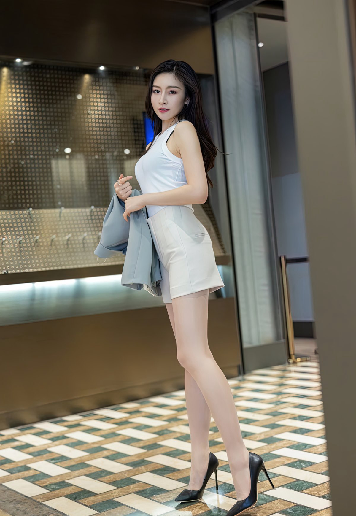 丝袜美腿美女少妇性感制服肉丝袜高跟极品内衣性感骚妇