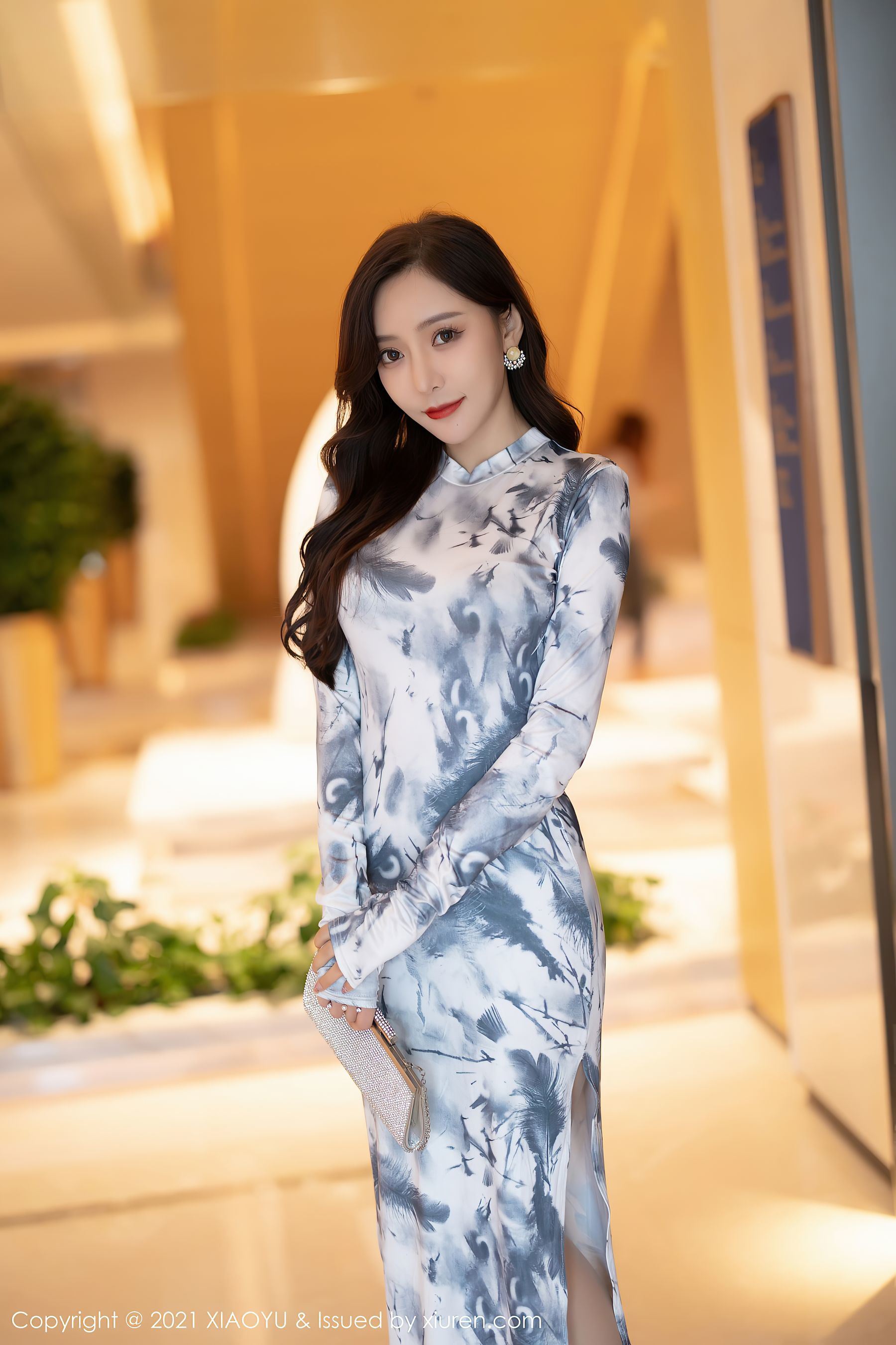 语画界XIAOYU Vol.652 王馨瑶Yanni旗袍御姐写真