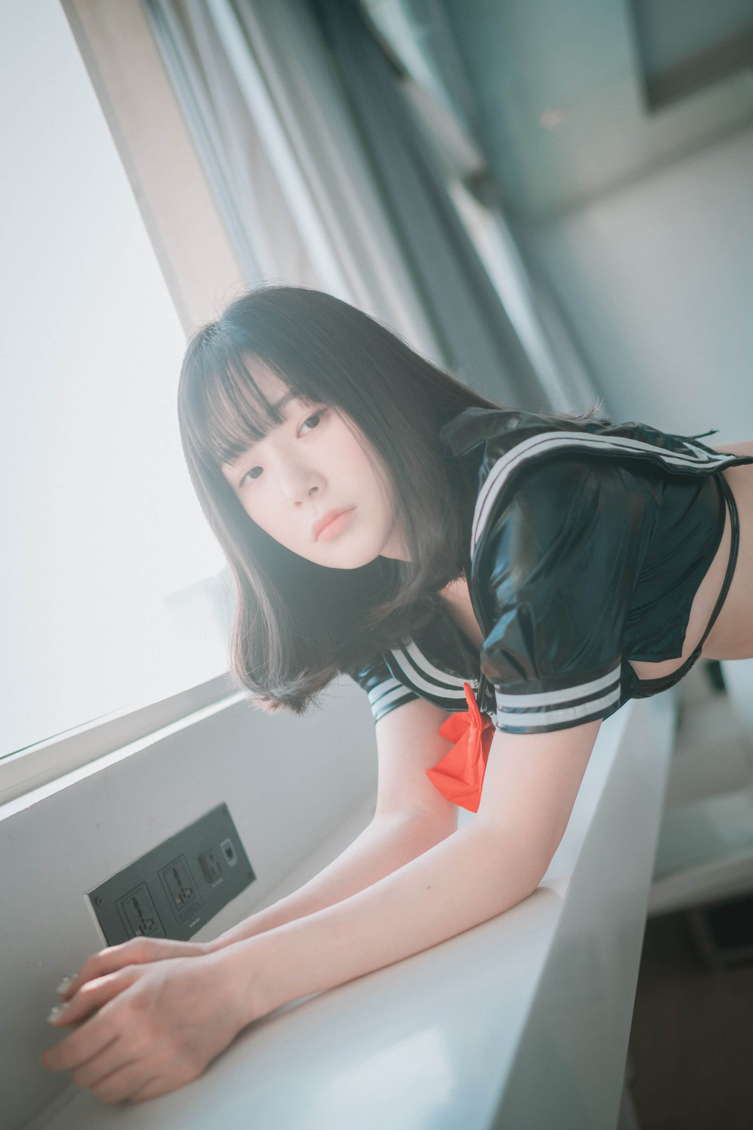 DJAWA] 皮革 黑色 女學生 - PIA