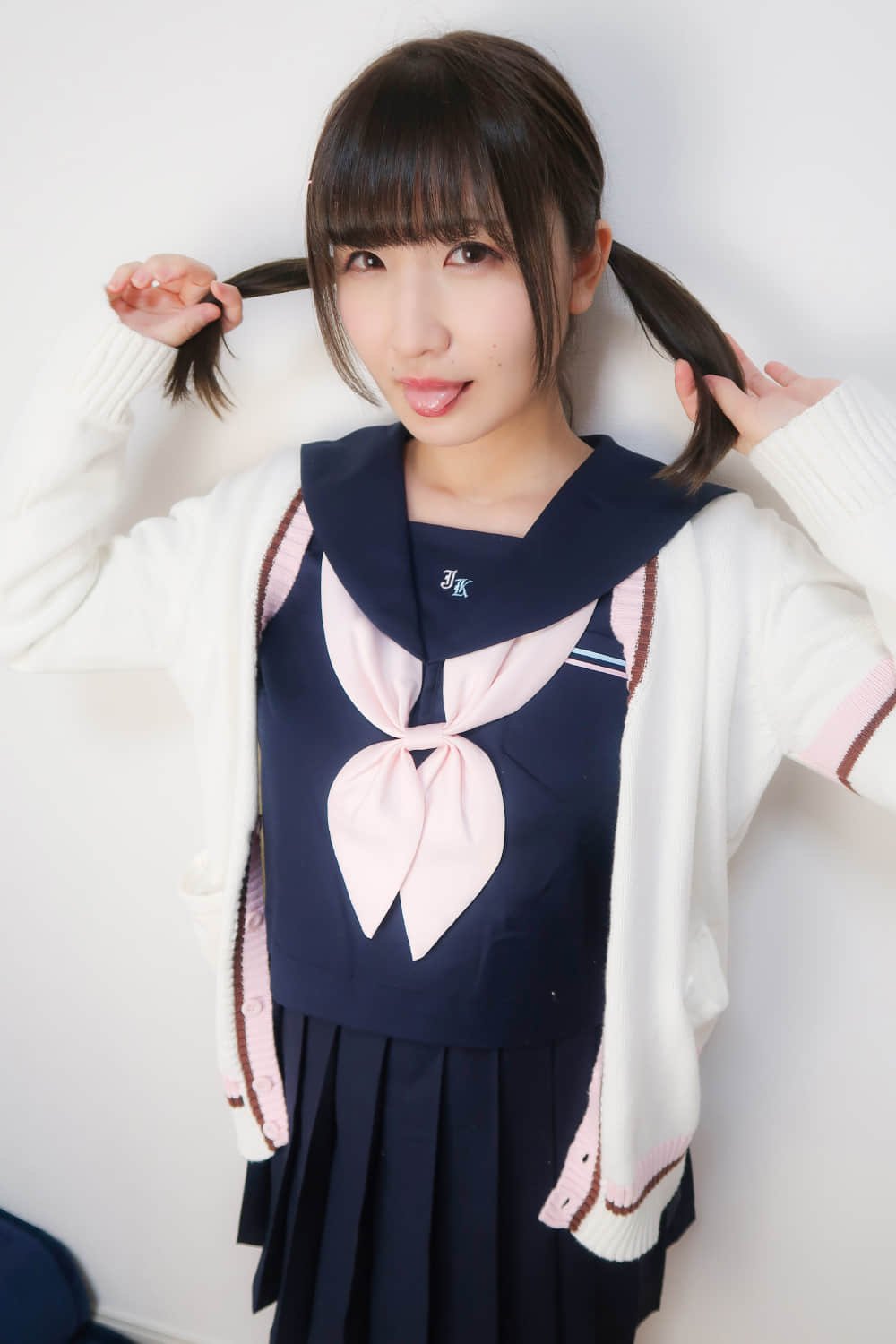ミルクリムxxx (胡桃.)] 【オフパコ事情14】 生意気な妹にお小遣いを渡したら推しのコスプレで×××してくれた件。