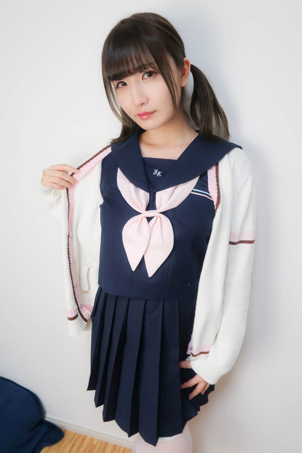 ミルクリムxxx (胡桃.)] 【オフパコ事情14】 生意気な妹にお小遣いを渡したら推しのコスプレで×××してくれた件。