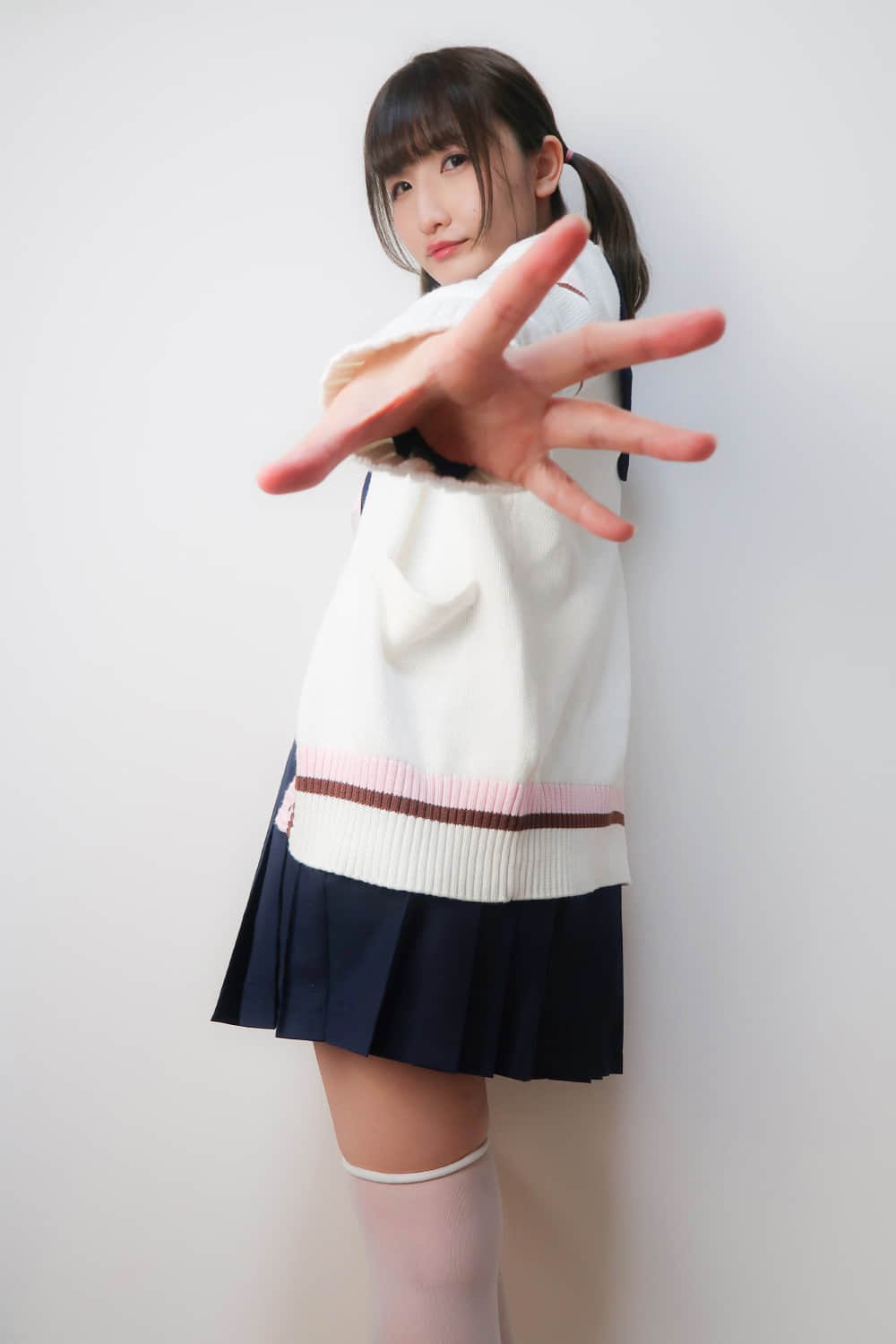 ミルクリムxxx (胡桃.)] 【オフパコ事情14】 生意気な妹にお小遣いを渡したら推しのコスプレで×××してくれた件。