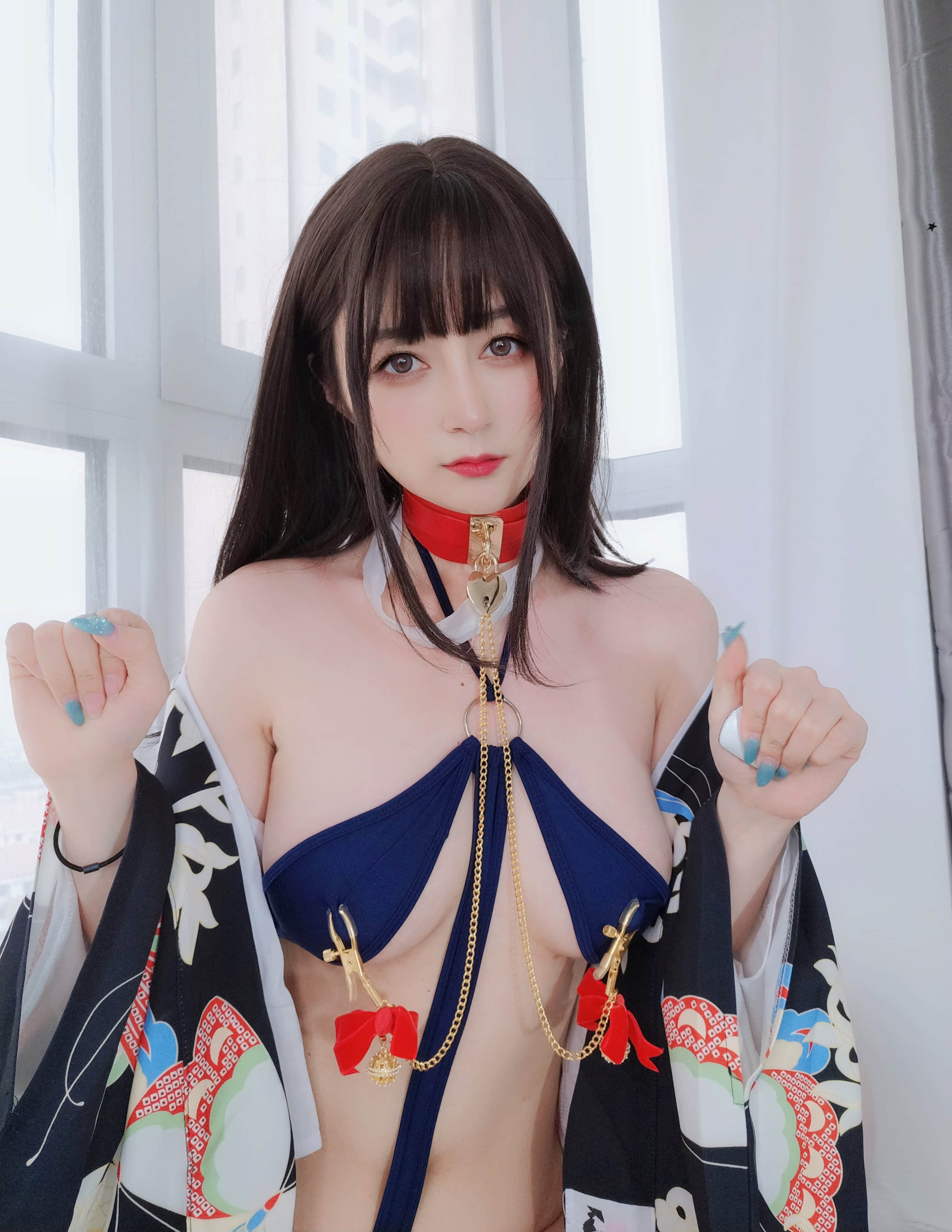 白銀81 - 和服の下の秘密 + 2V