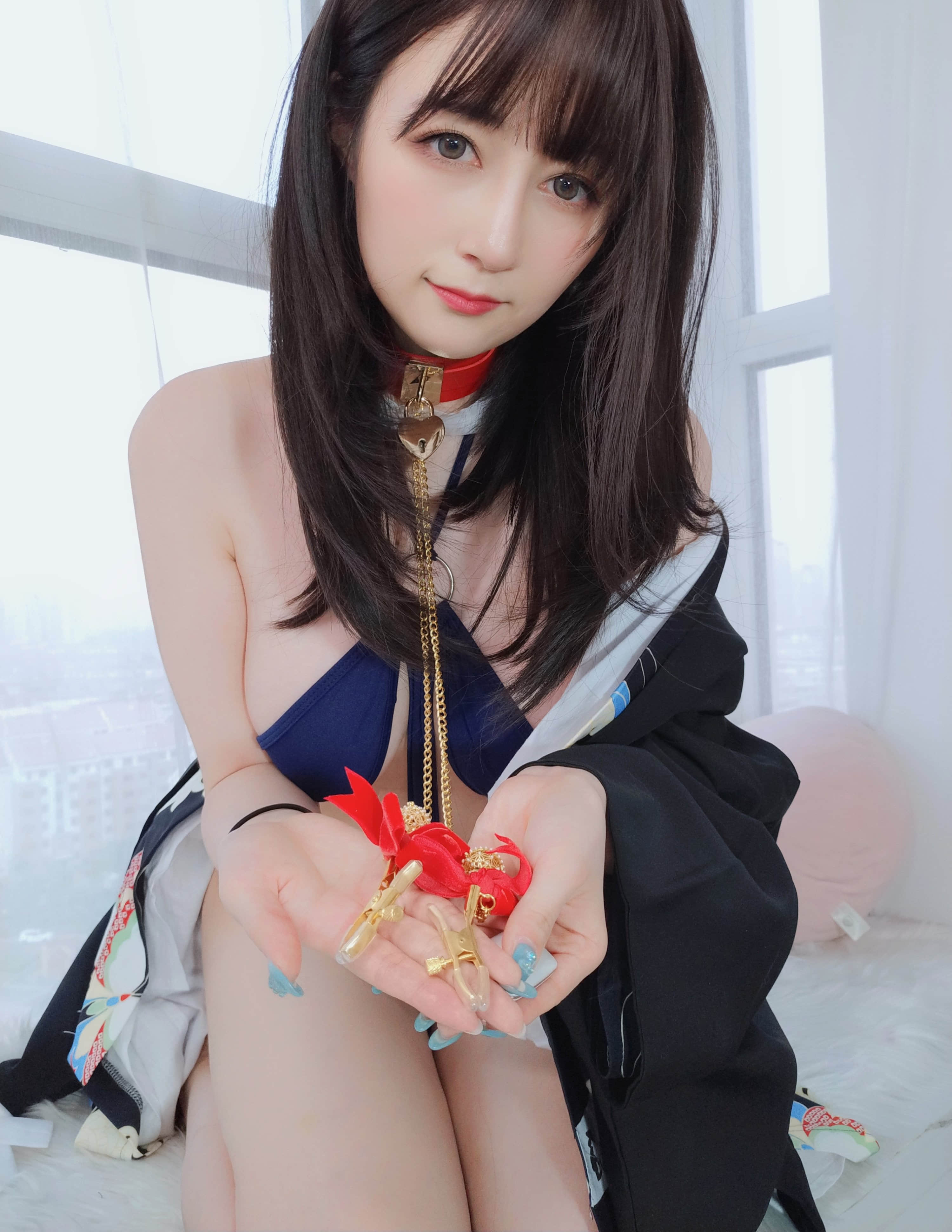 白銀81 - 和服の下の秘密 + 2V