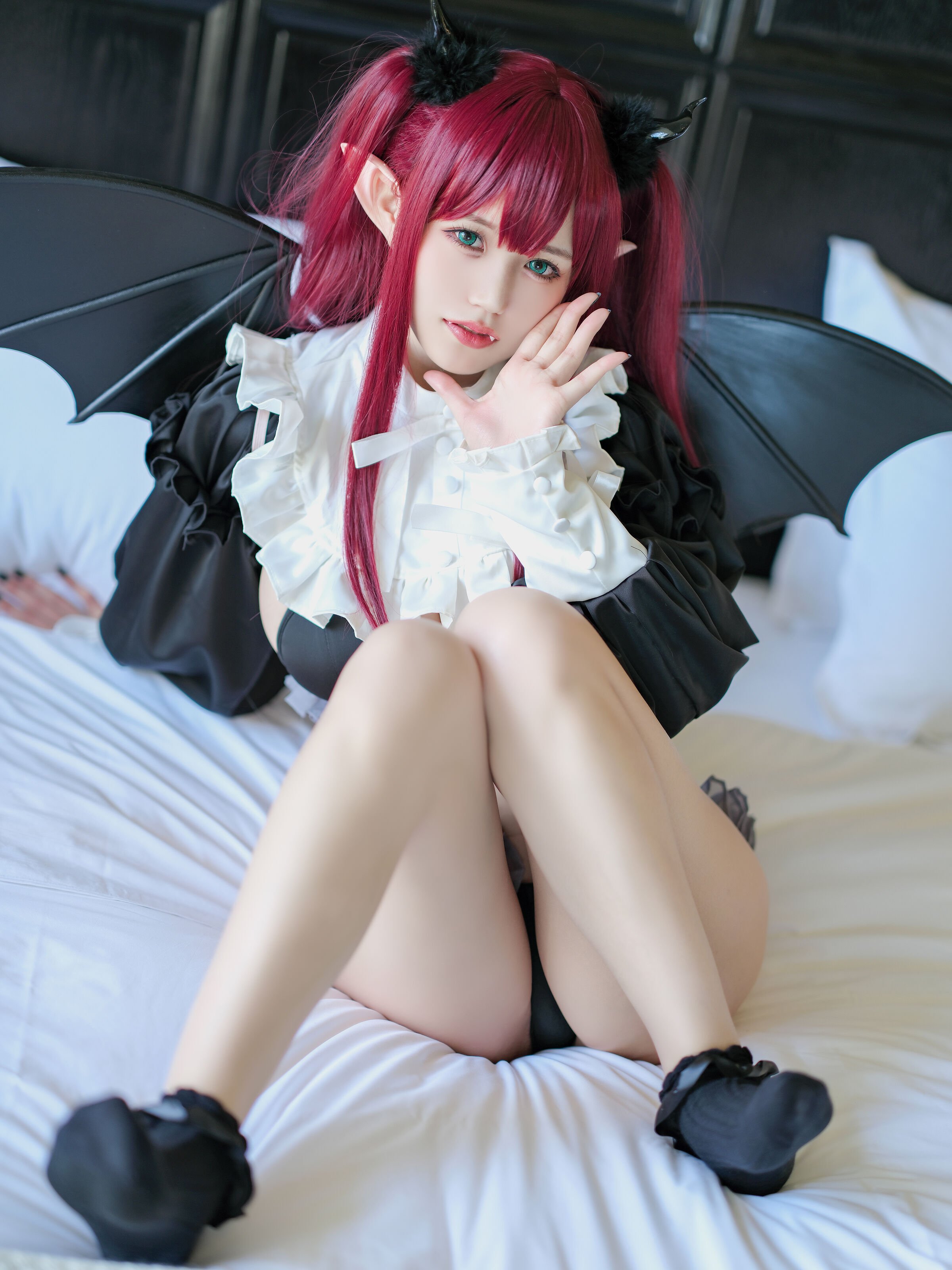 Ogura Chiyo Dream Demon Disturbs Leeds 20p
