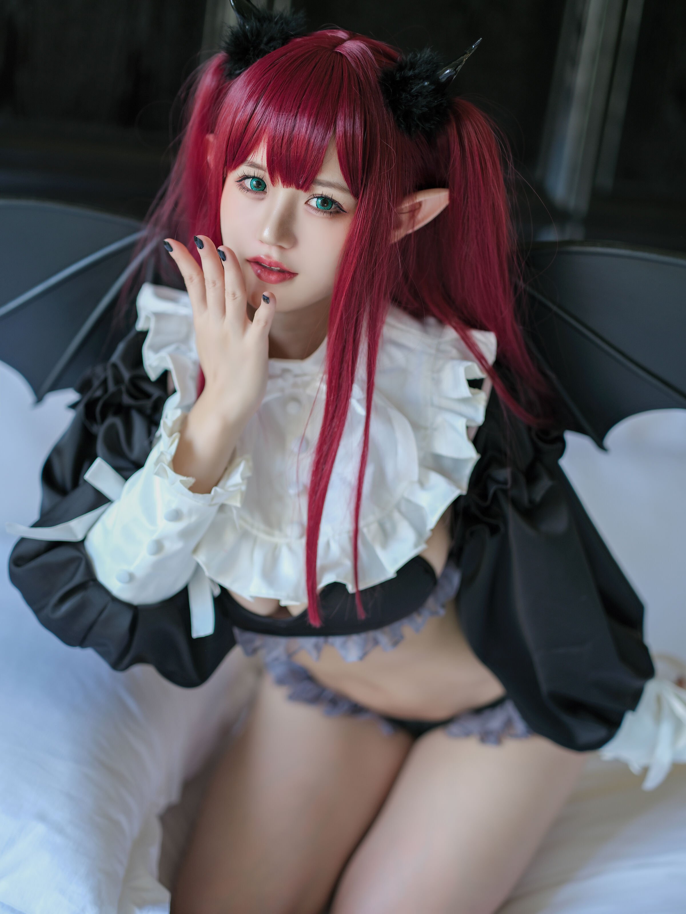 Ogura Chiyo Dream Demon Disturbs Leeds 20p