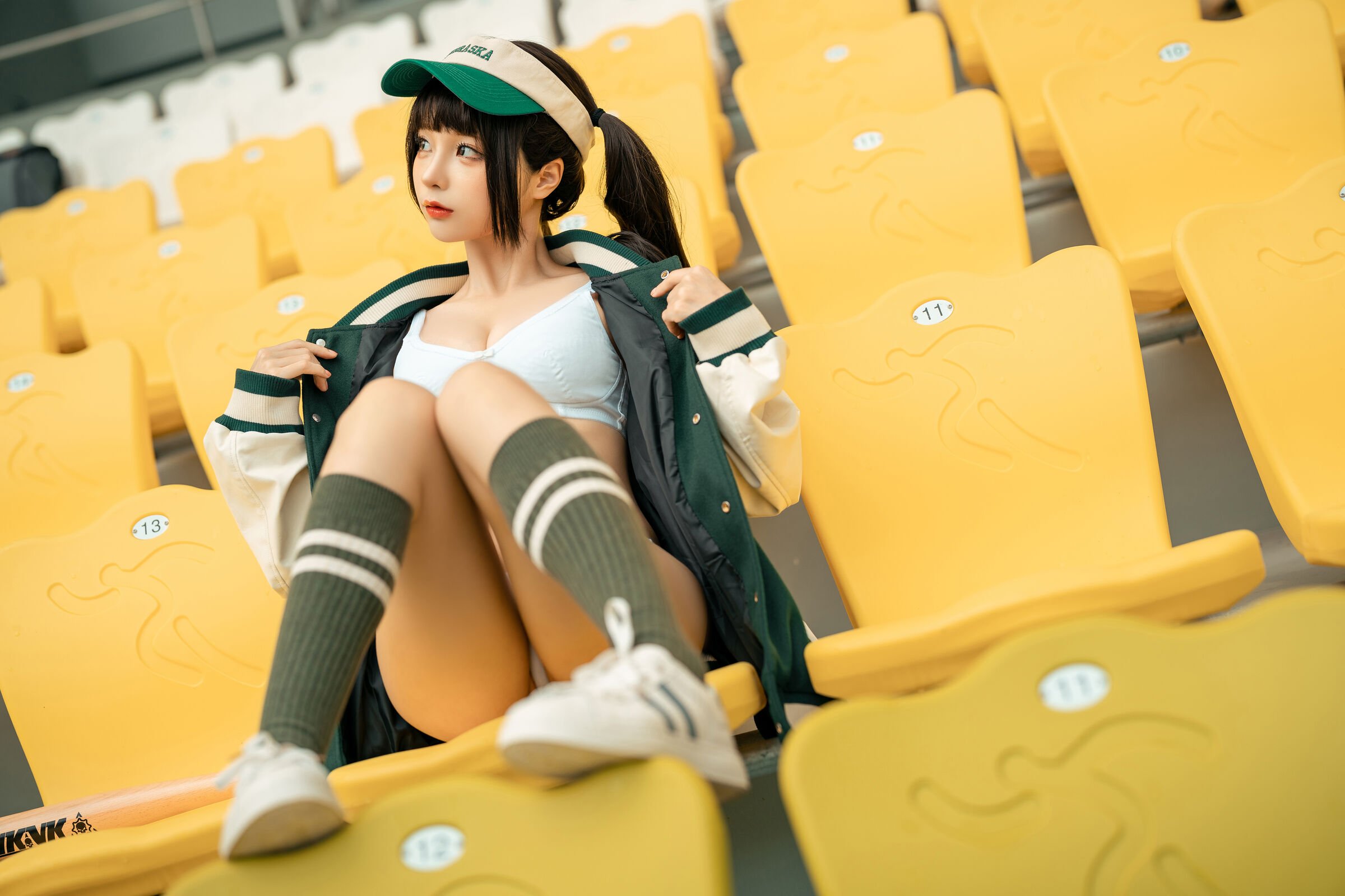 Chun Mo Mo Baseball Girl