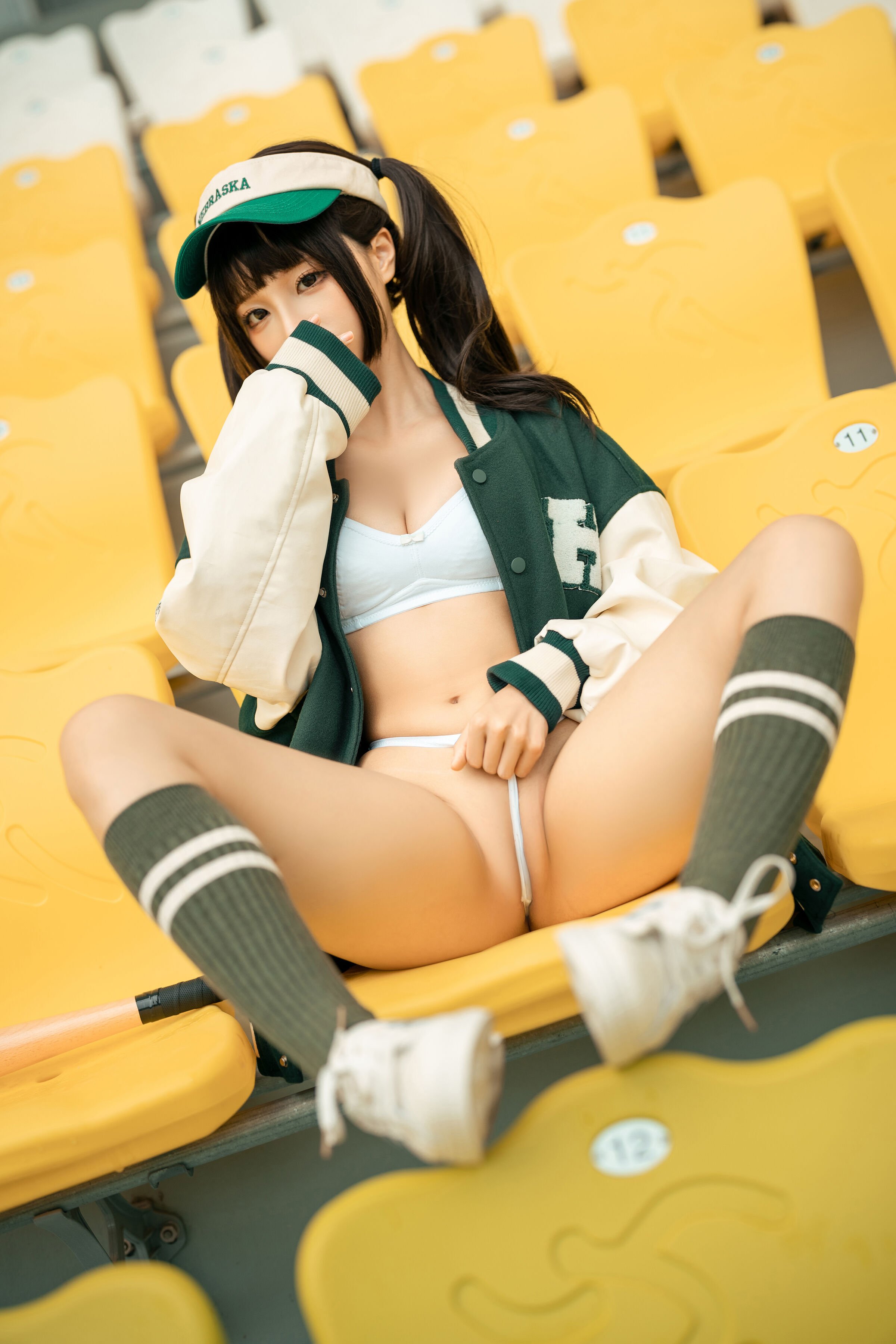 Chun Mo Mo Baseball Girl