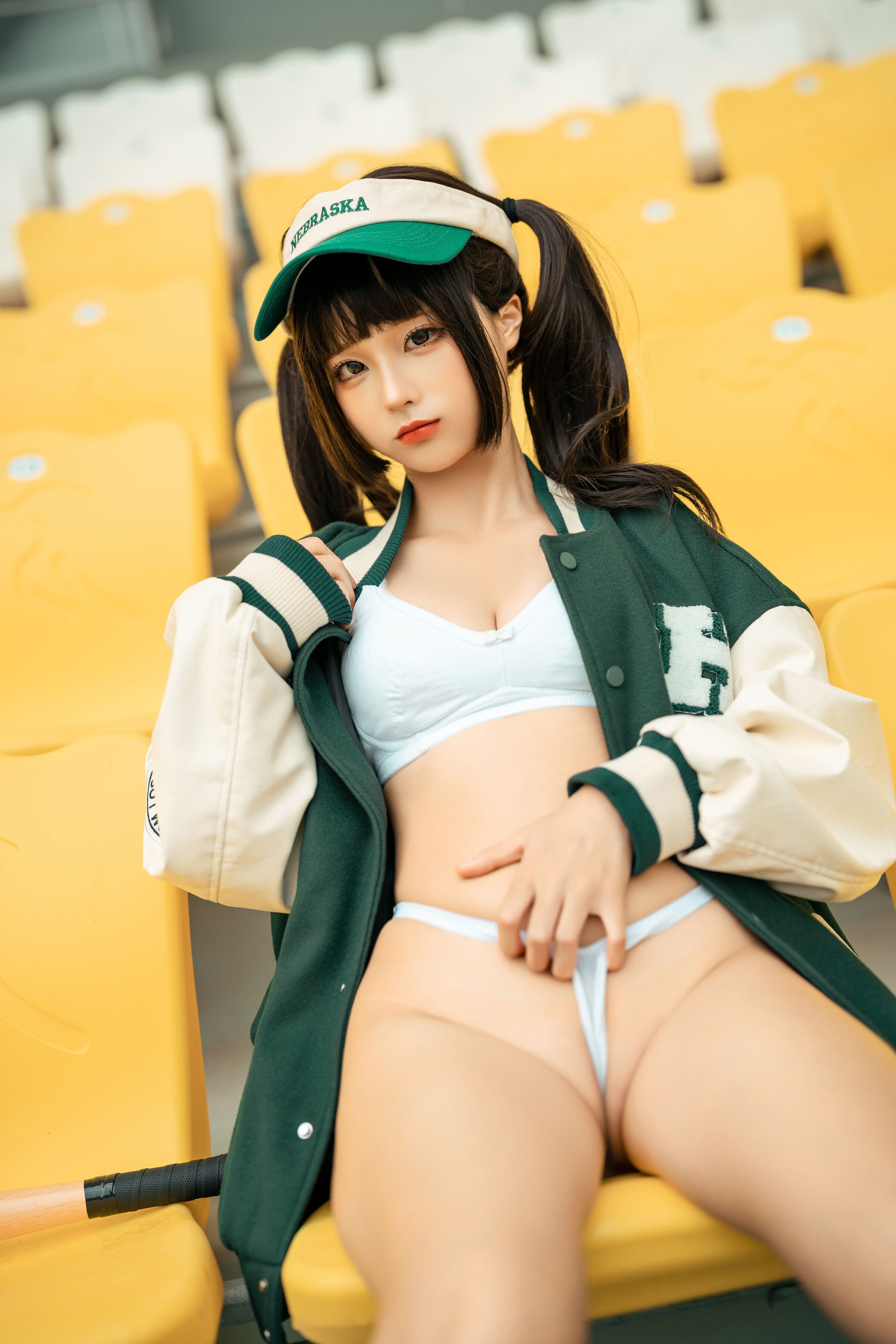 Chun Mo Mo Baseball Girl