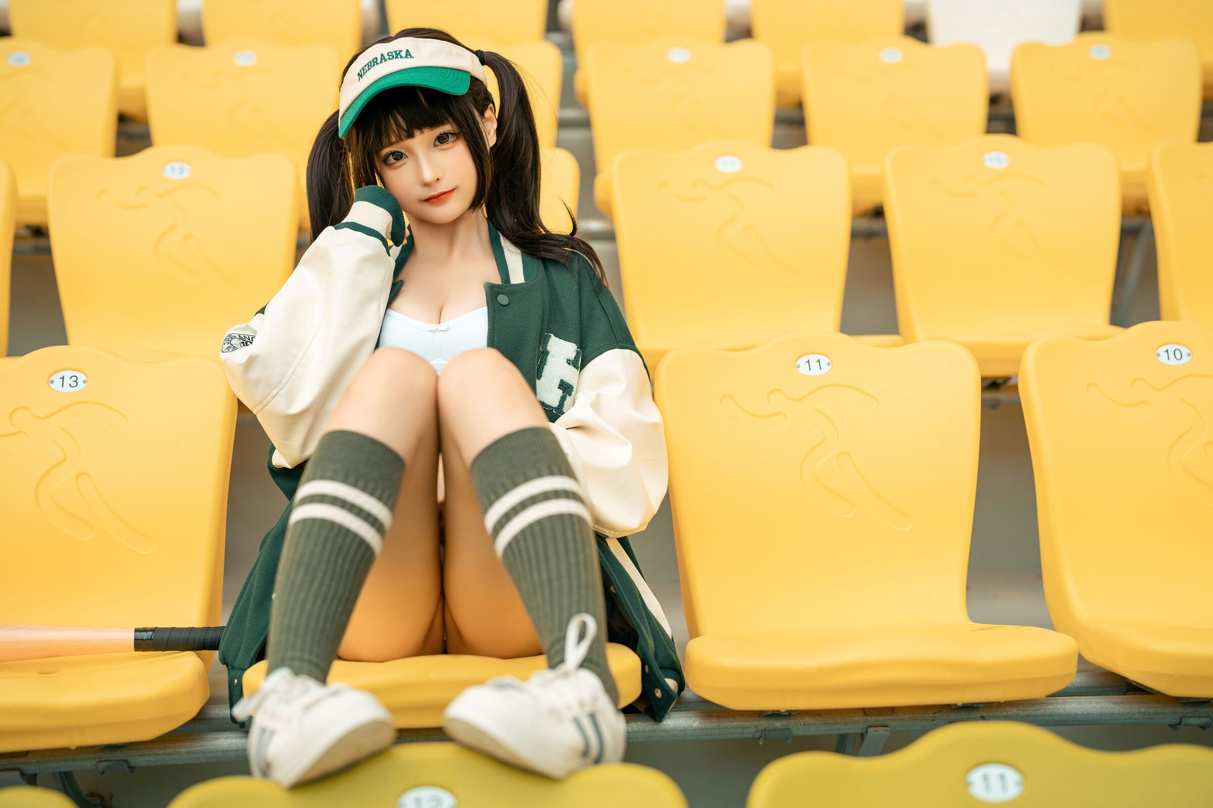 Chun Mo Mo Baseball Girl
