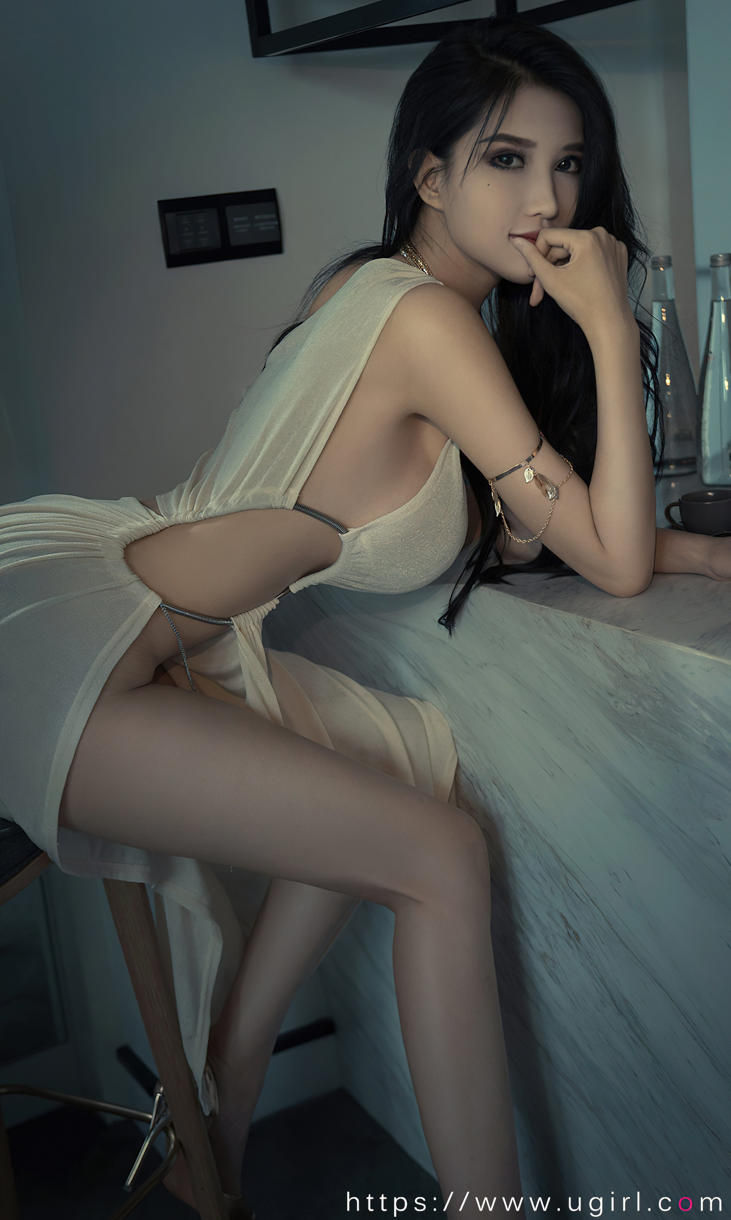 UGIRLS – Ai You Wu App No. 2425 Ge Zheng Model