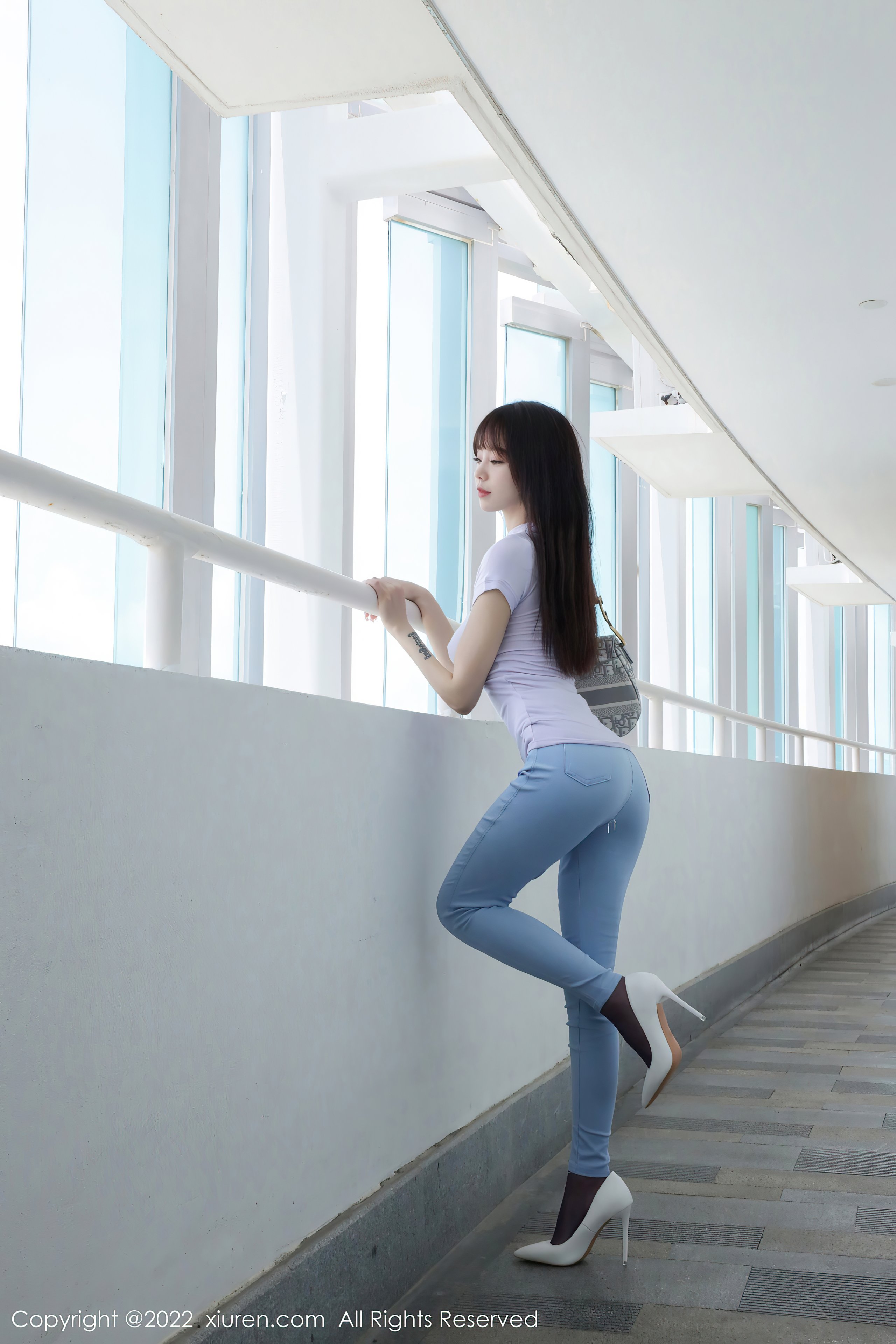 秀人 No.5384 Bella (佘貝拉)