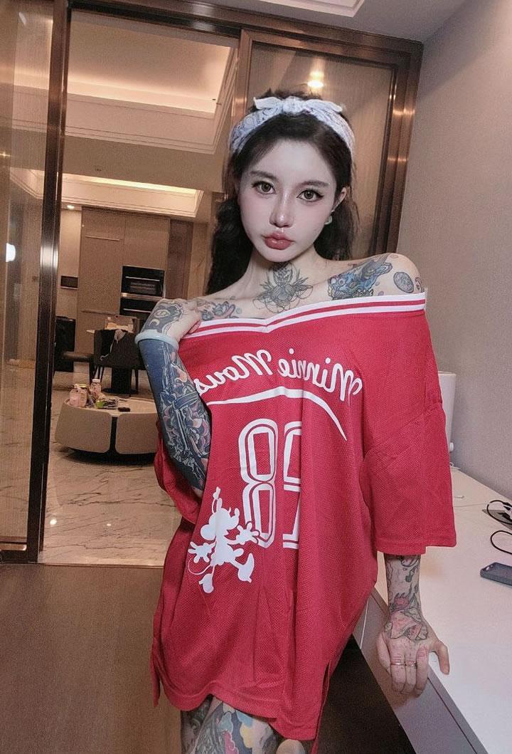 Sexy Chloe