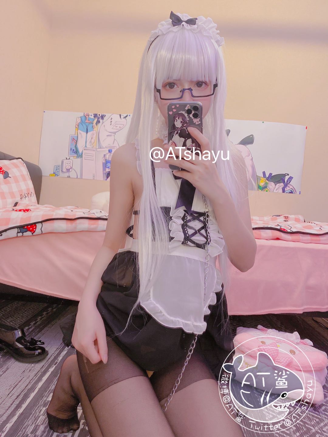 เอทีชาร์ก - เมด เปิดช่อง ถุงเท้า