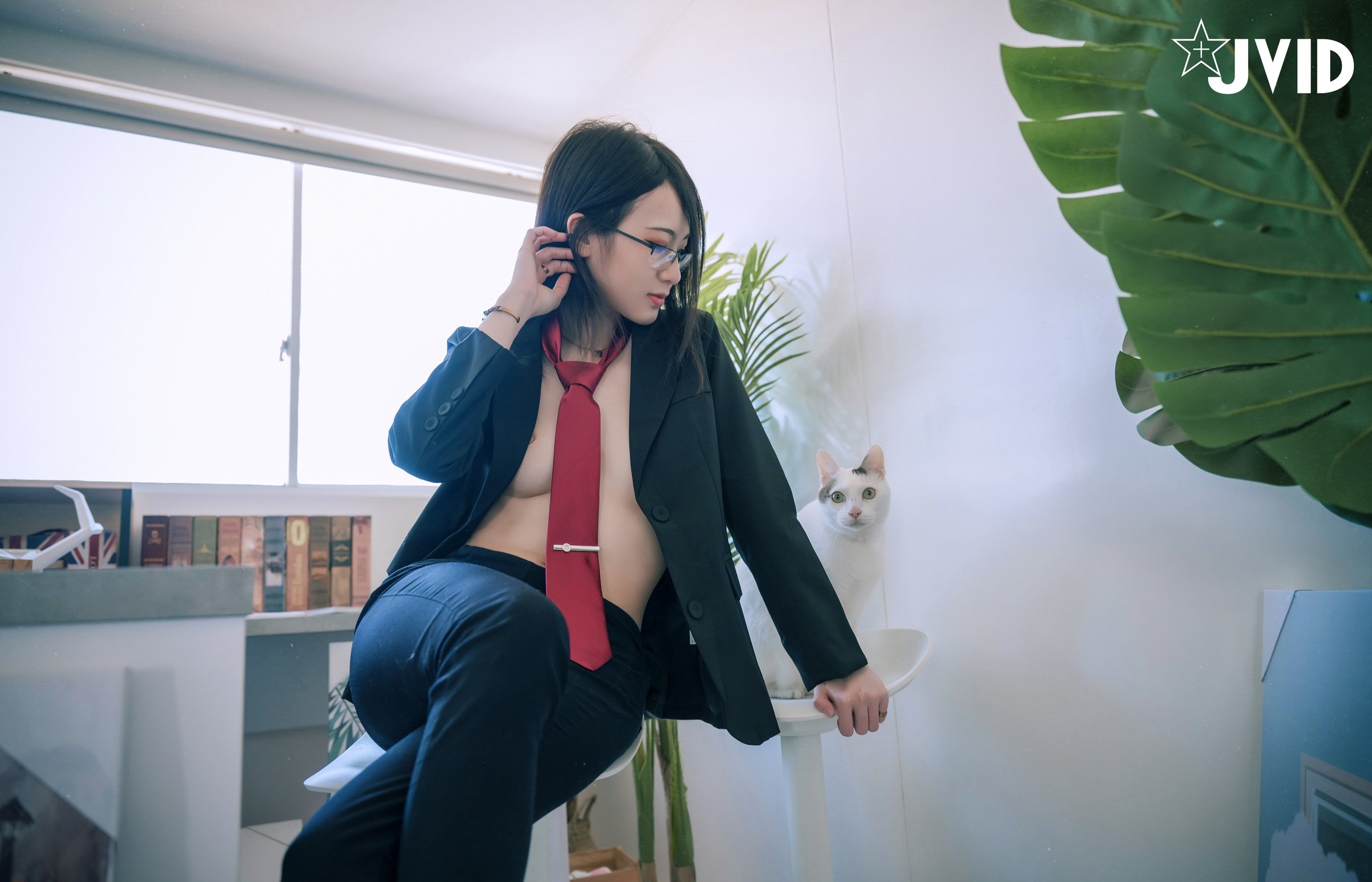 LetheKhaos - Sexy intern naked at work diary (P)