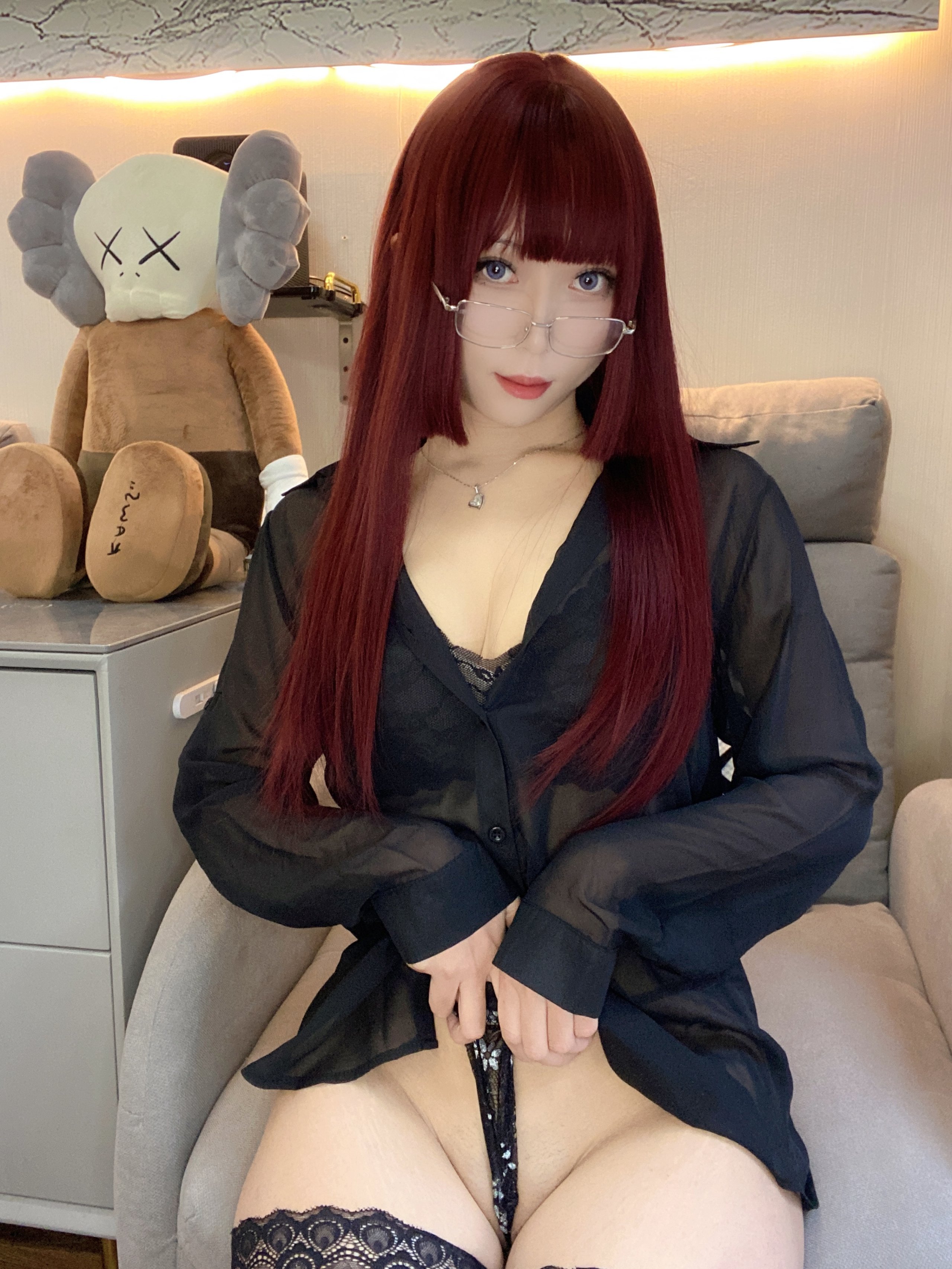 マネー冷冷——黒シャツ