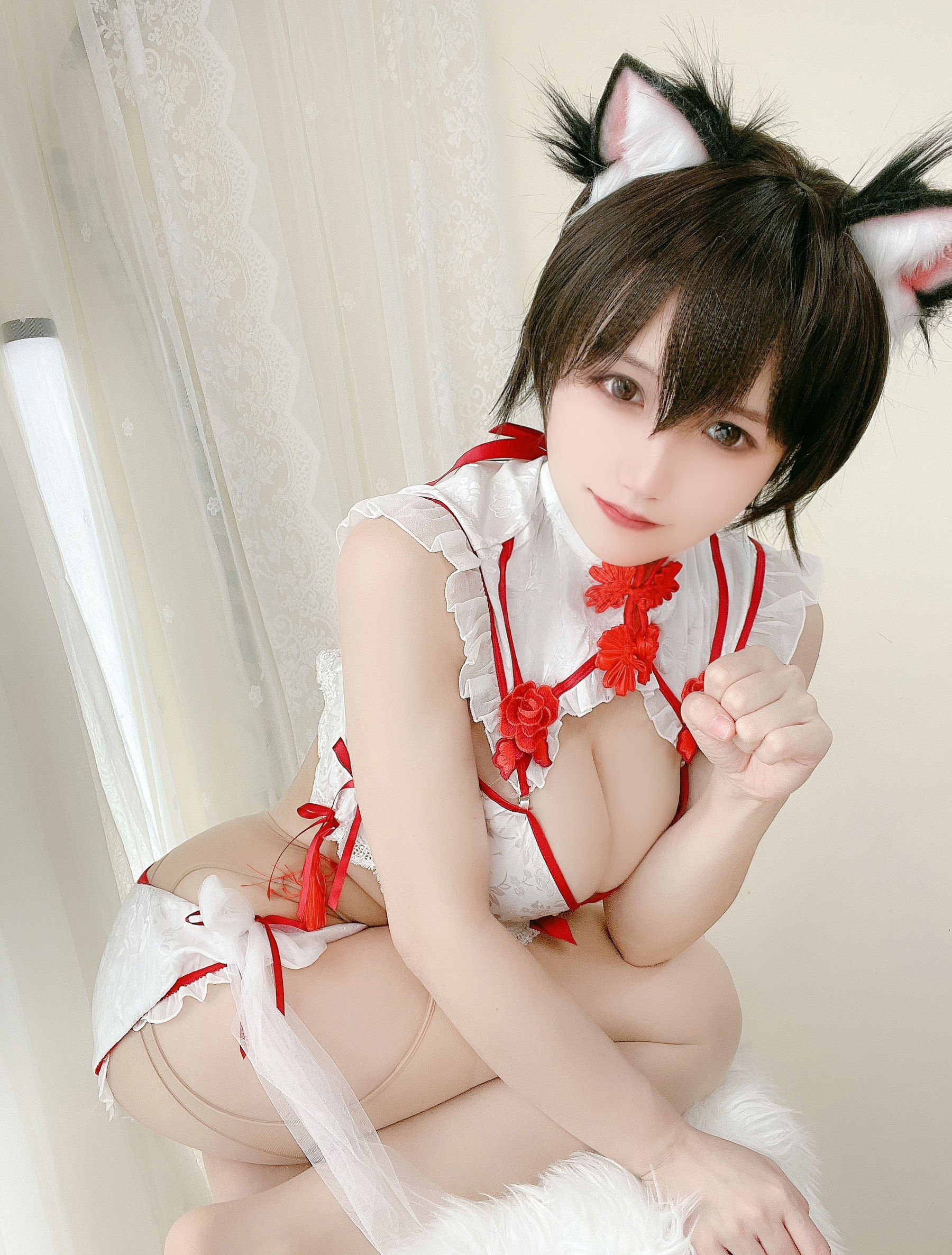 Ogura Chiyow] Tai mèo tóc ngắn