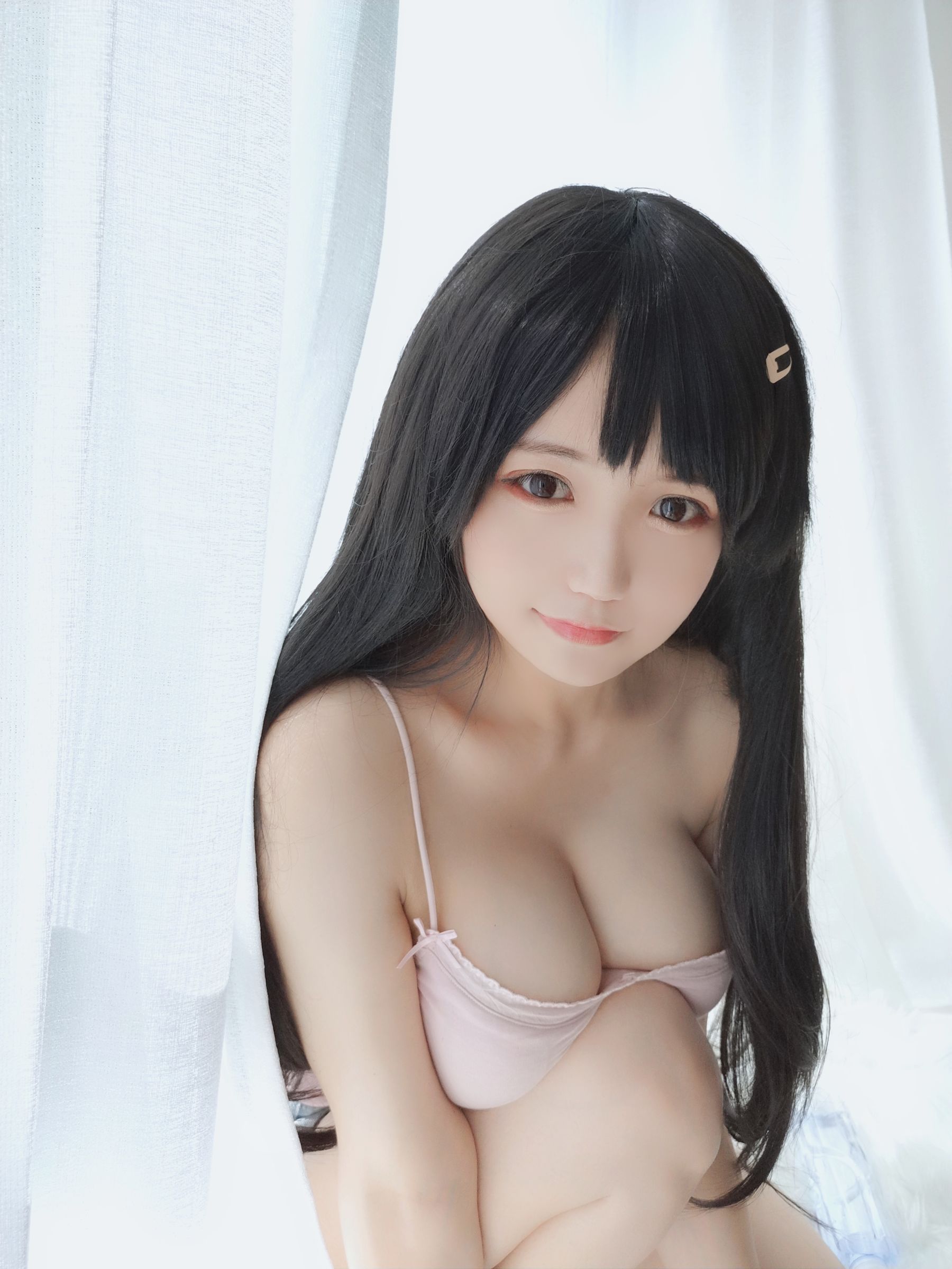 [小仓千代w] 粉色吊带