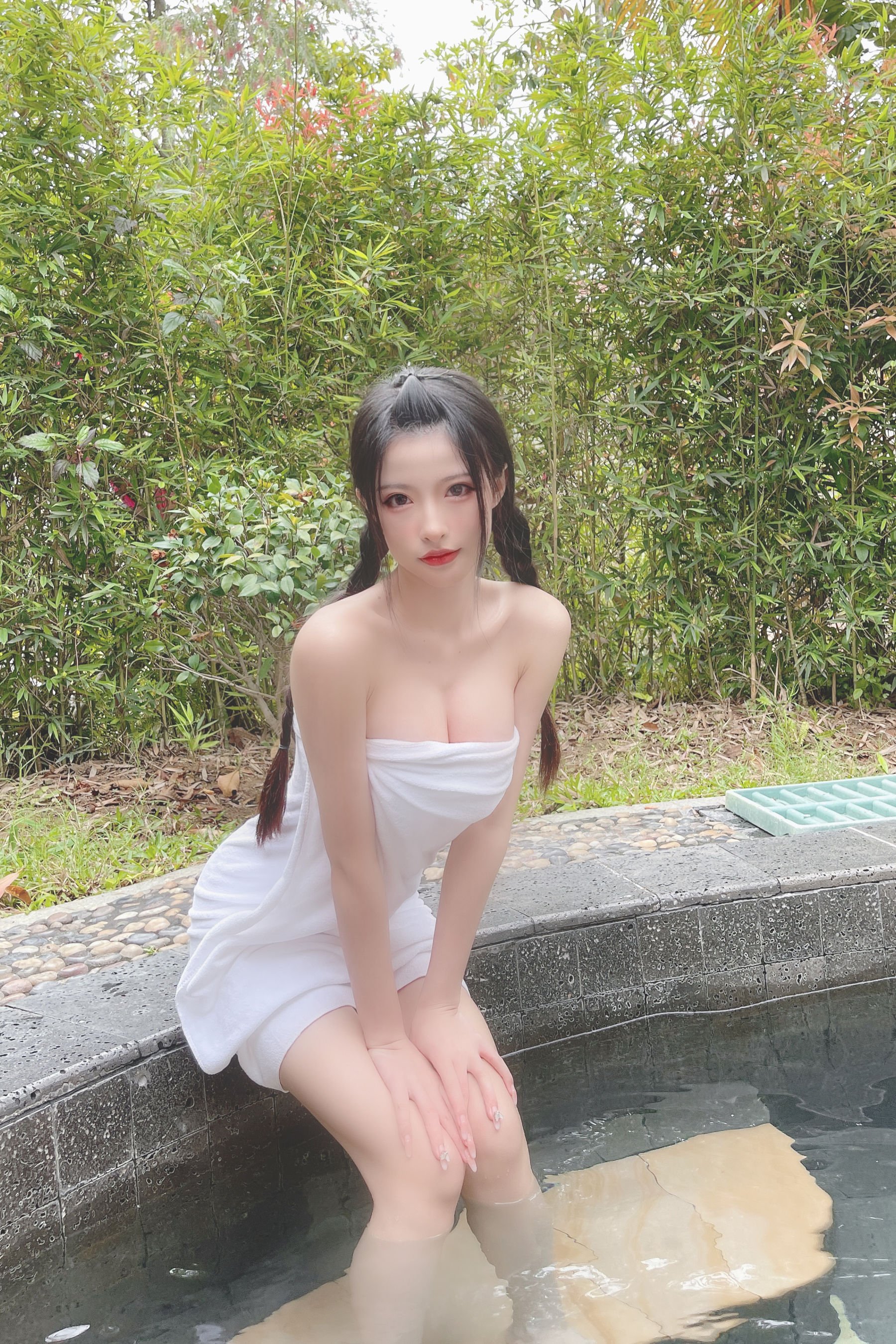 [清水由乃] 温泉浴巾