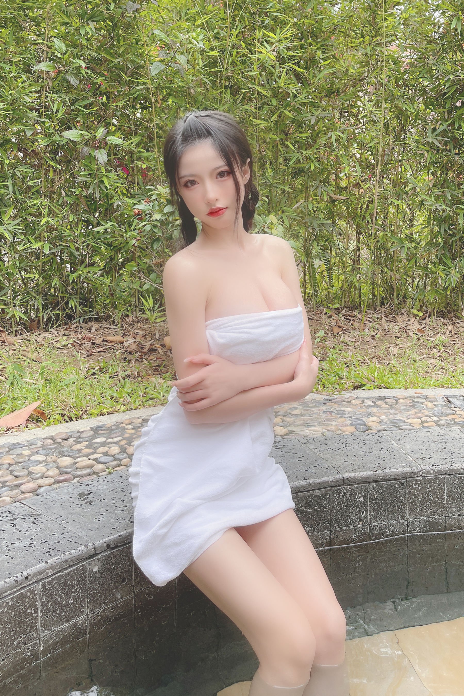 [清水由乃] 温泉浴巾