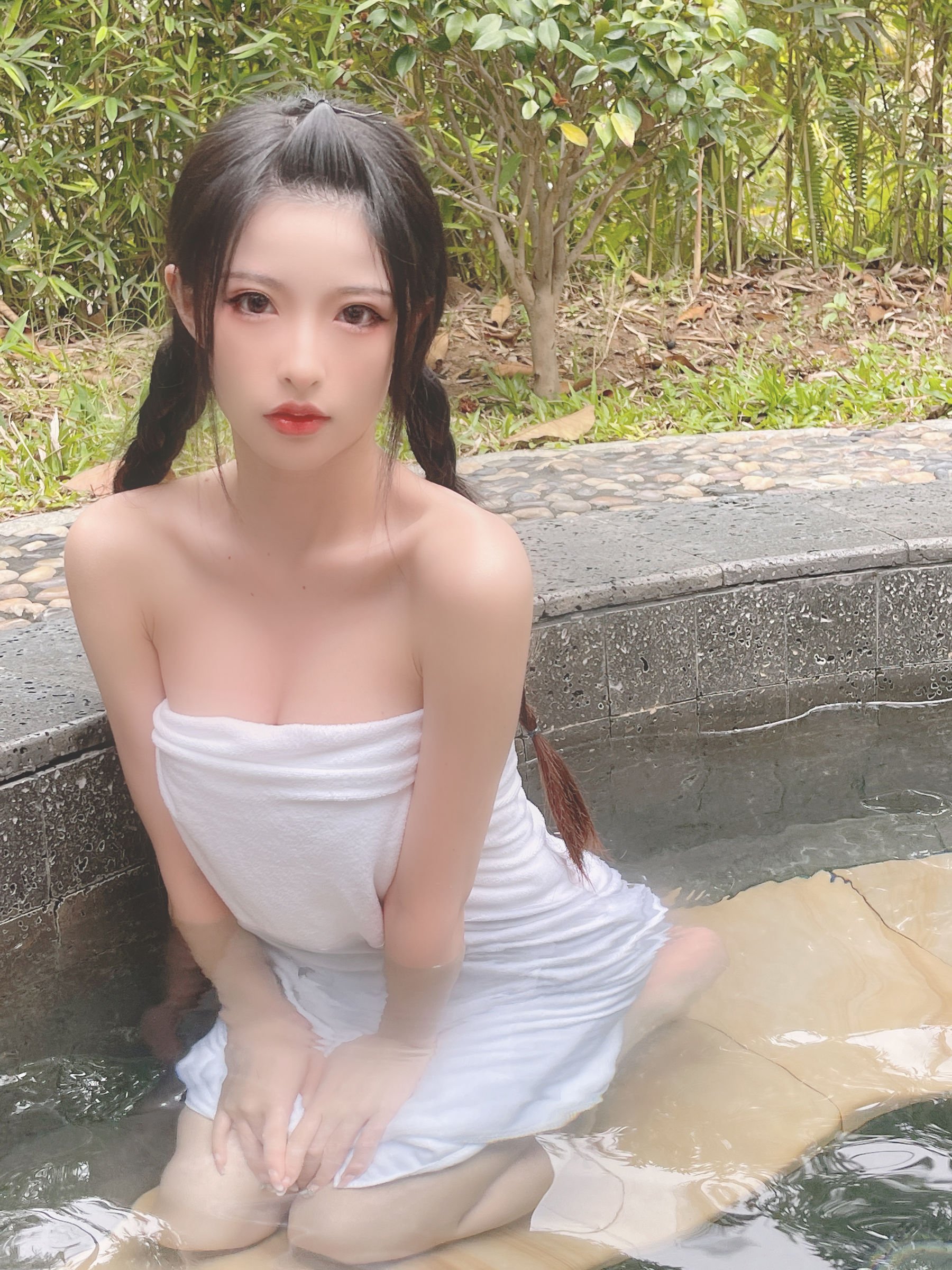 [清水由乃] 温泉浴巾
