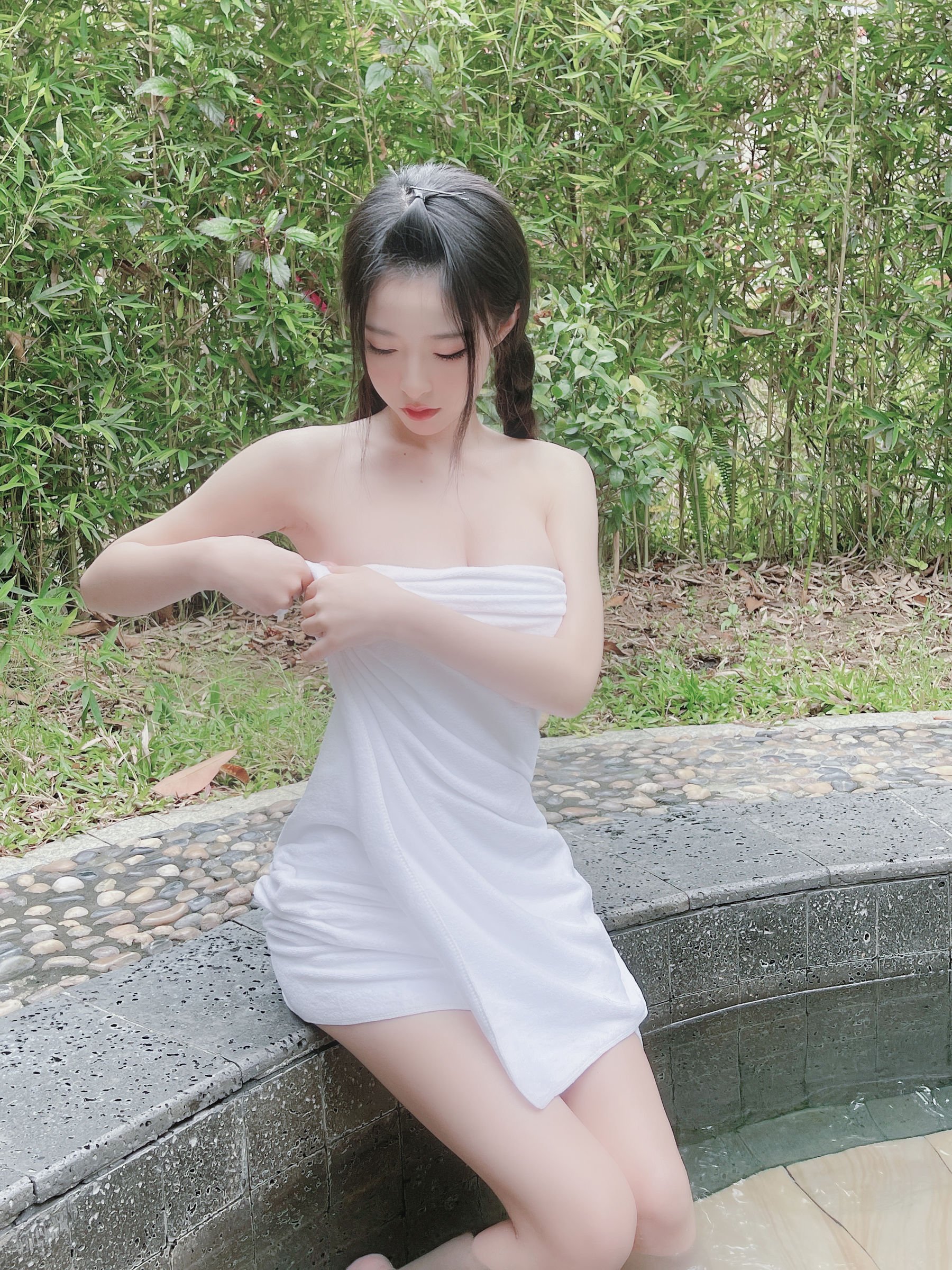[清水由乃] 温泉浴巾