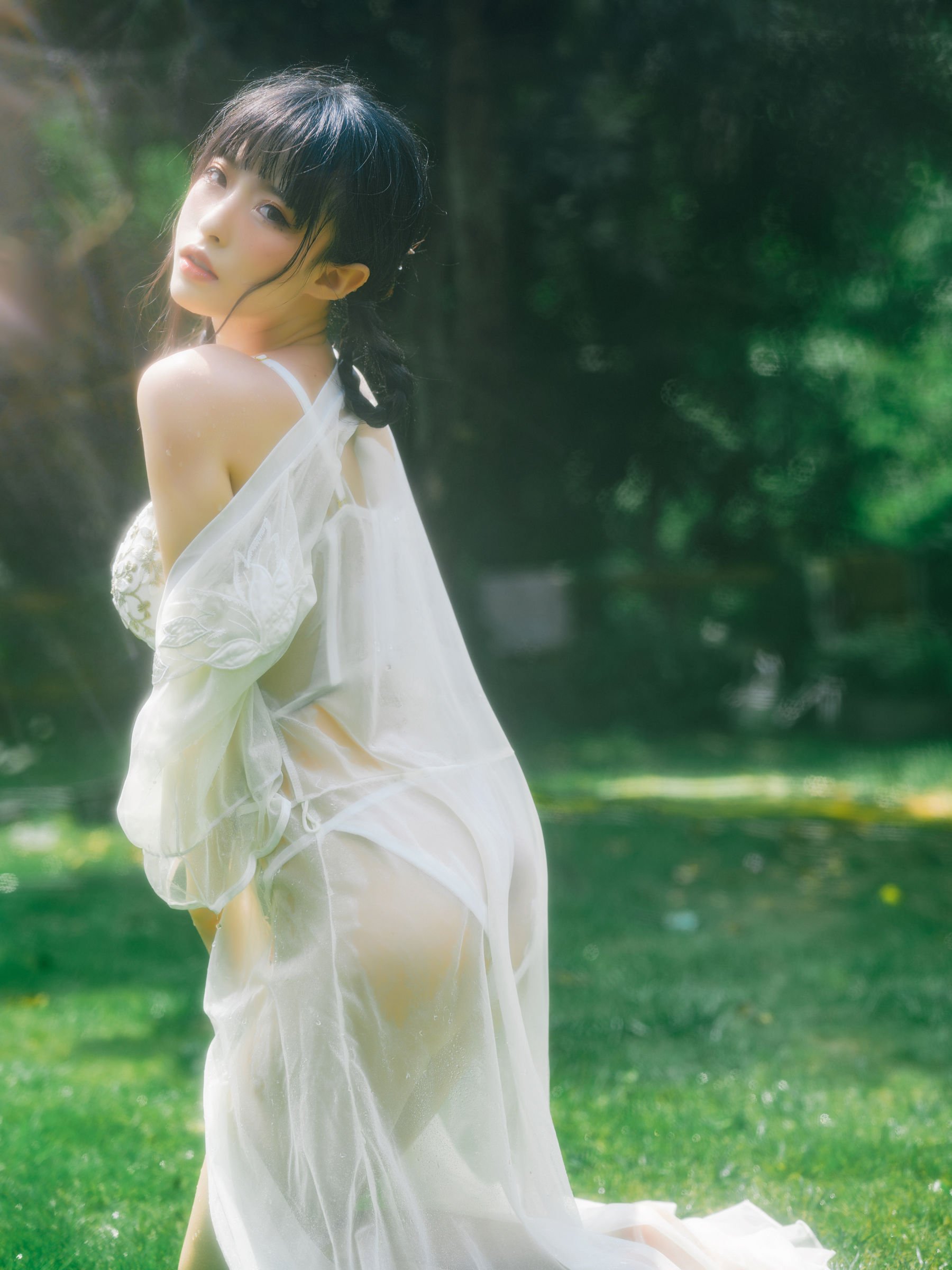 清水由乃] 湿水ロリータ