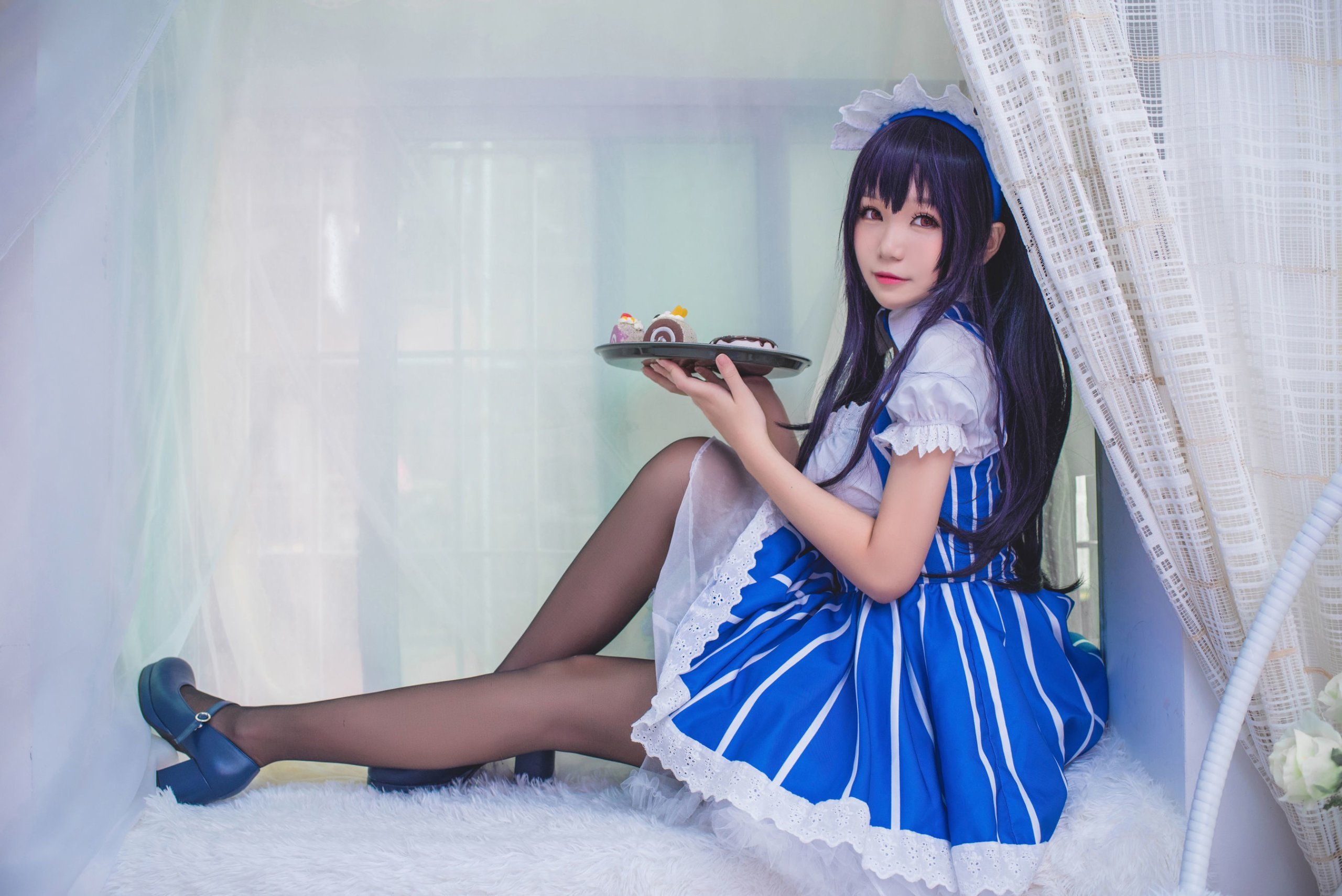 Bạch Kim Saki] Nữ hầu