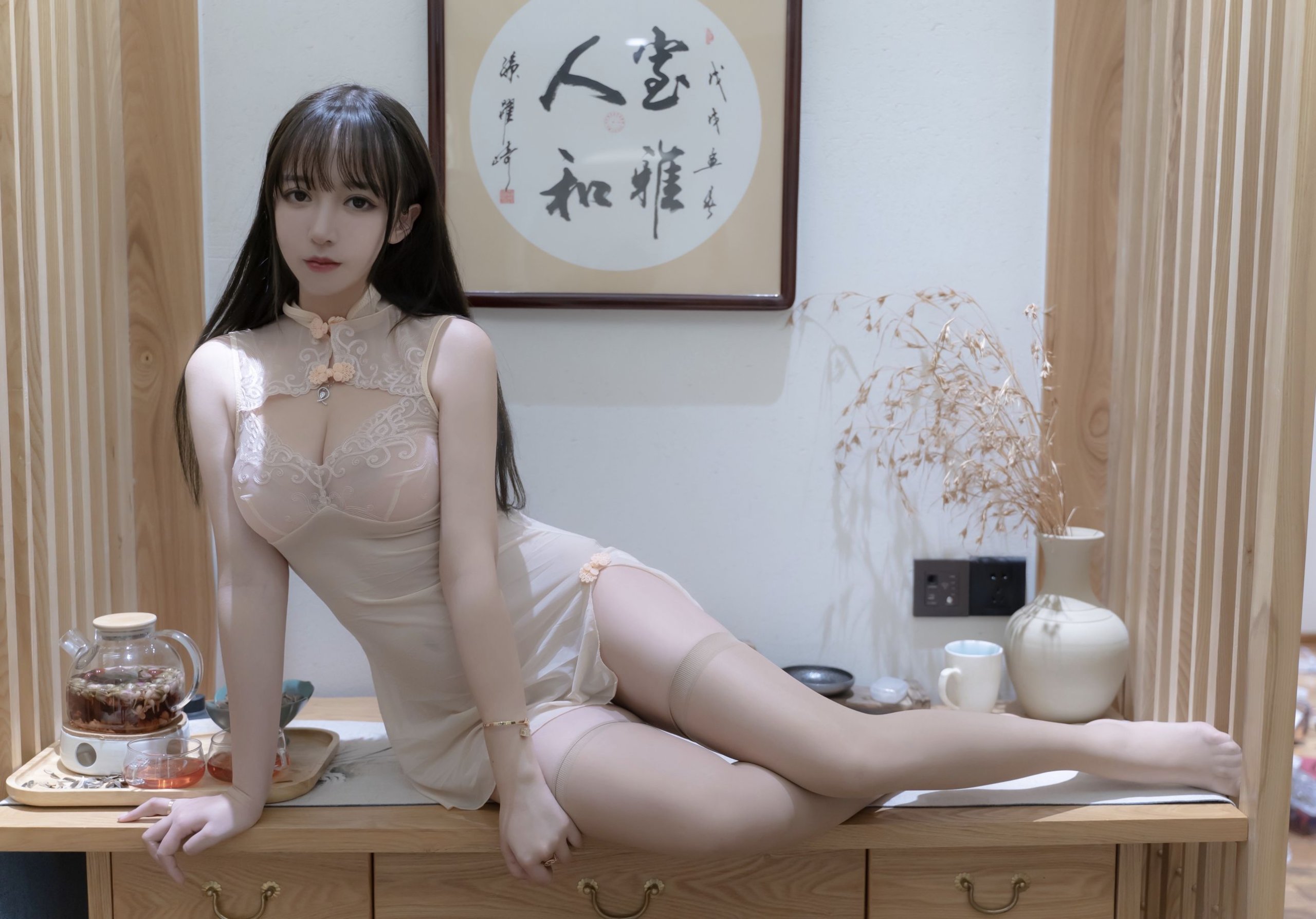过期米线线喵 温泉写真