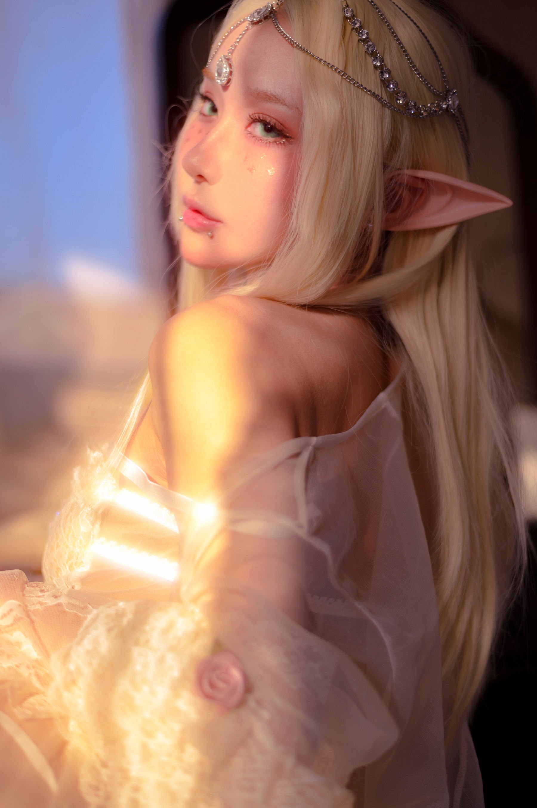 [阿包也是兔娘] 精灵 写真套图