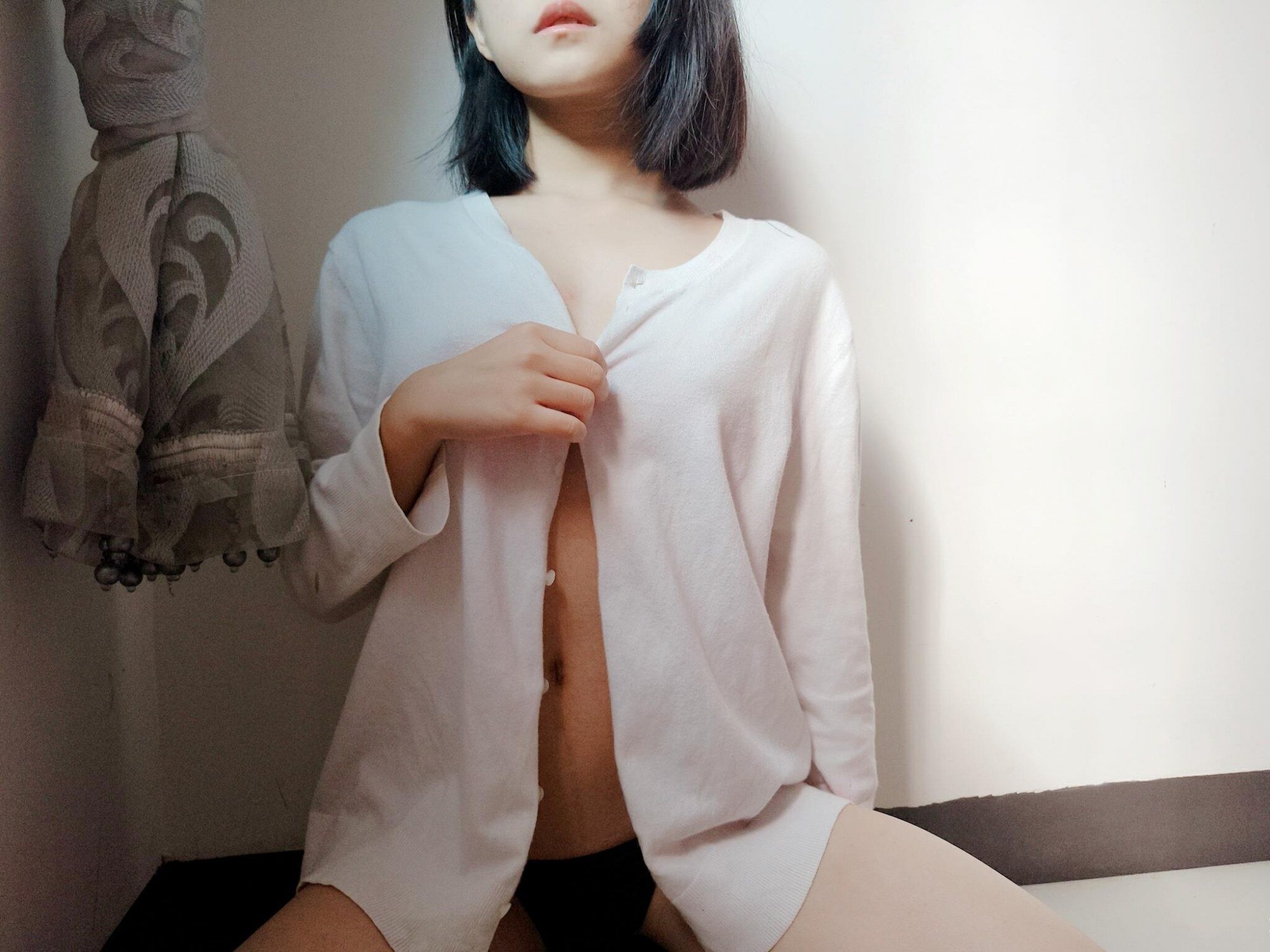 黒川鶴子] 白い制服