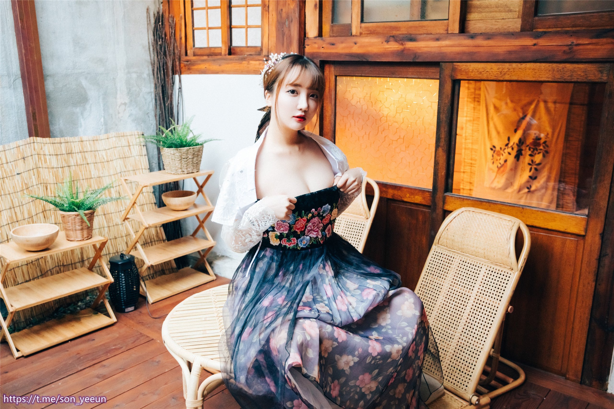 [LOOZY] YEEUN 妓生