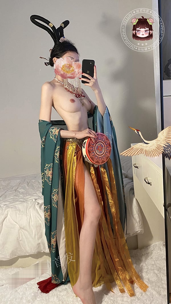 Xianxian Tao - Maid White Silk + Dunhuang Fairy