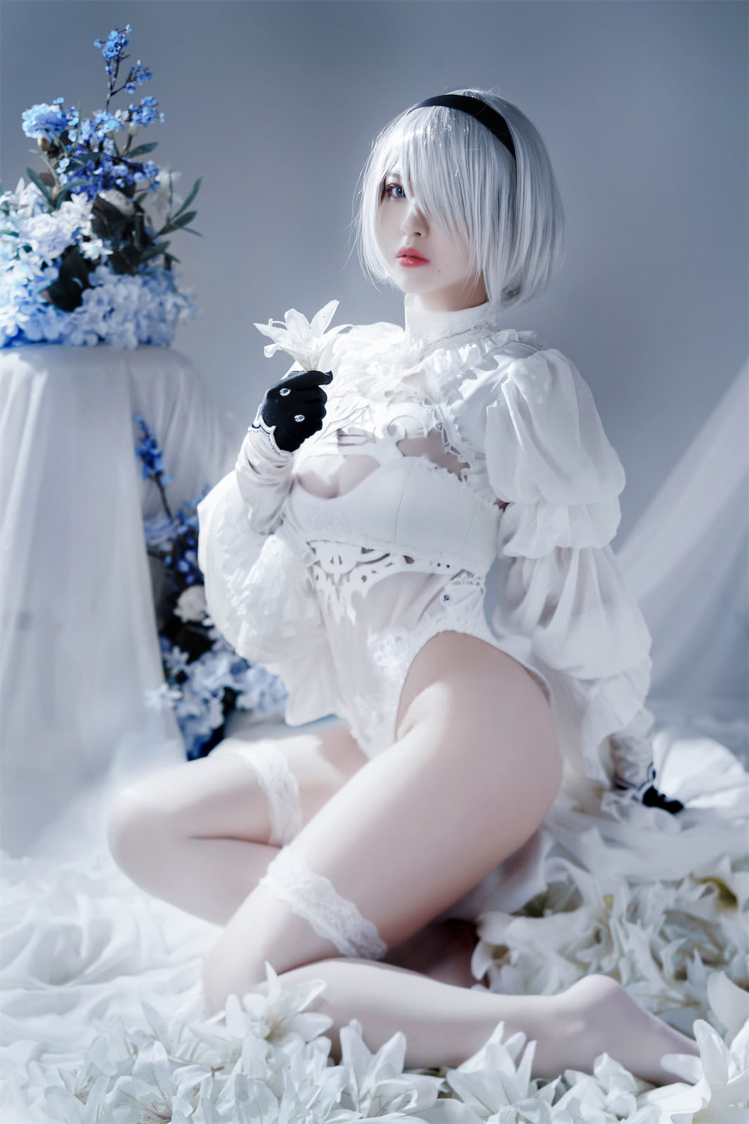 Ban Ban Zi 니어 오토마타 2B 흰 예복 코스프레 51P