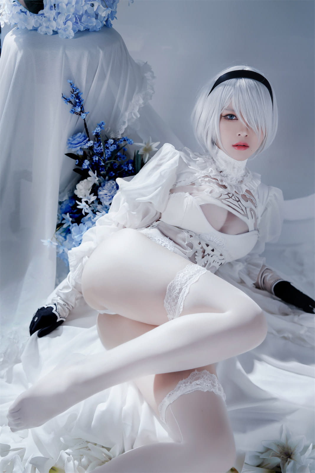Ban Ban Zi 니어 오토마타 2B 흰 예복 코스프레 51P