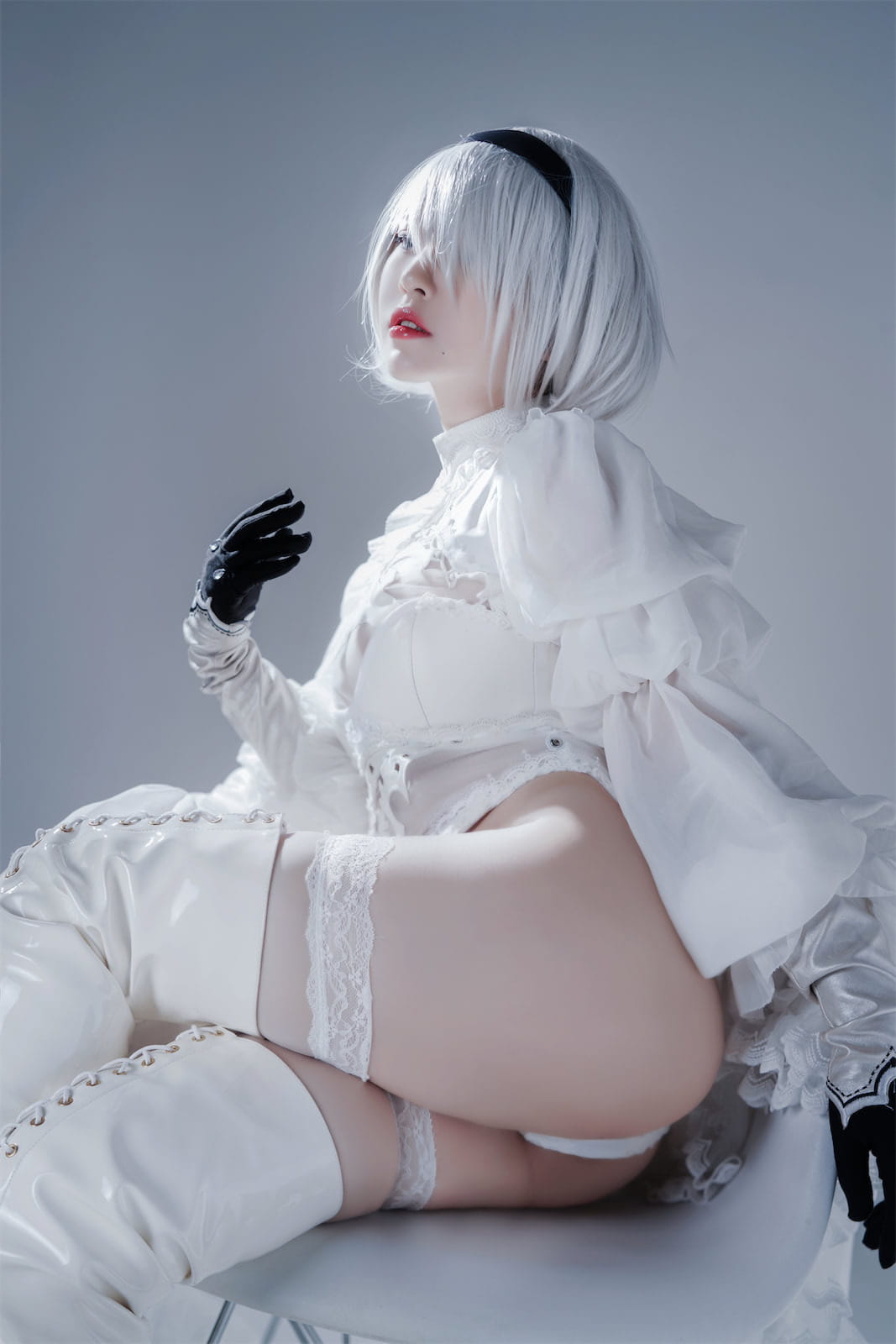 Ban Ban Zi 니어 오토마타 2B 흰 예복 코스프레 51P
