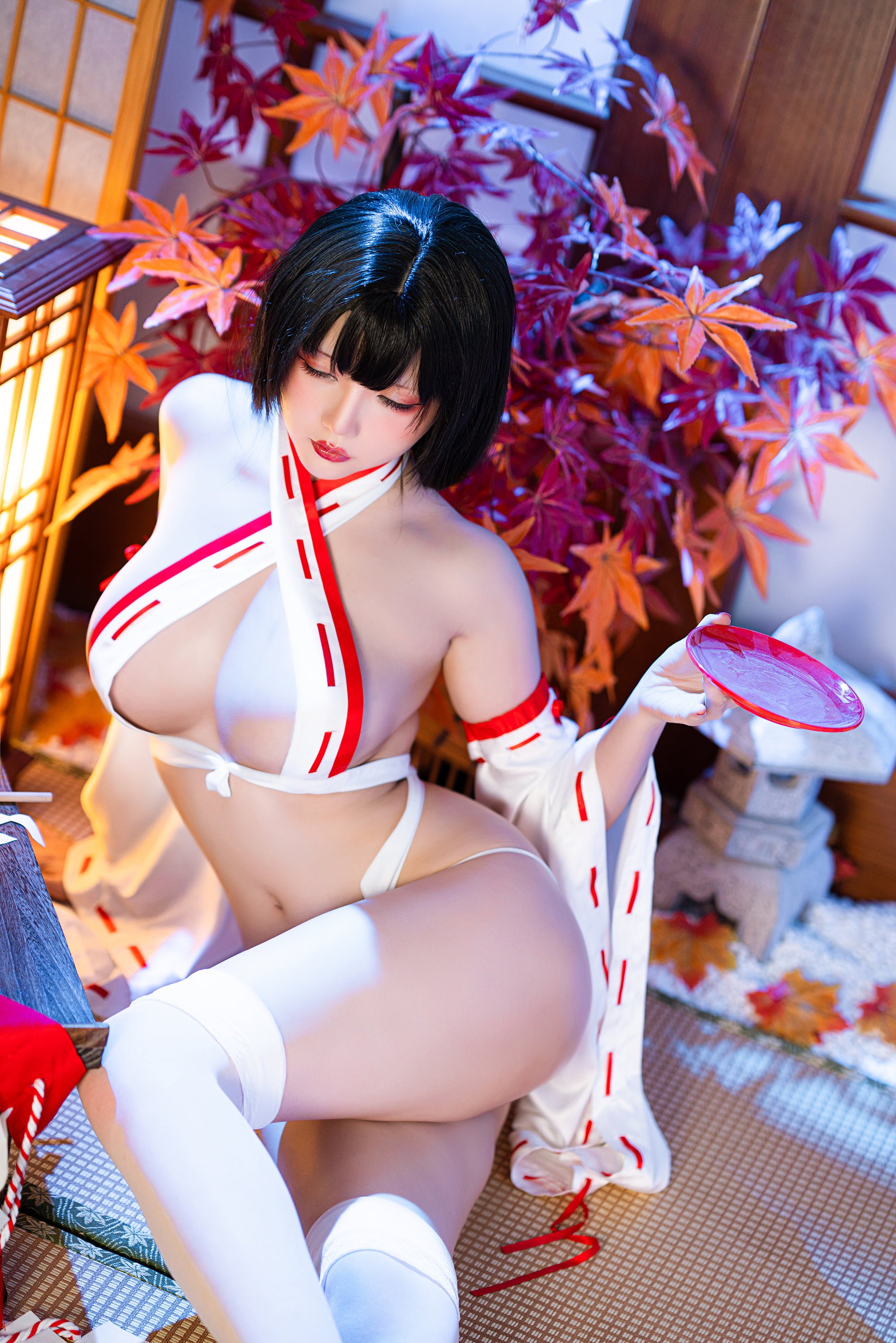 Xing Zhi Chi Chi – New Spring Shrine Maiden