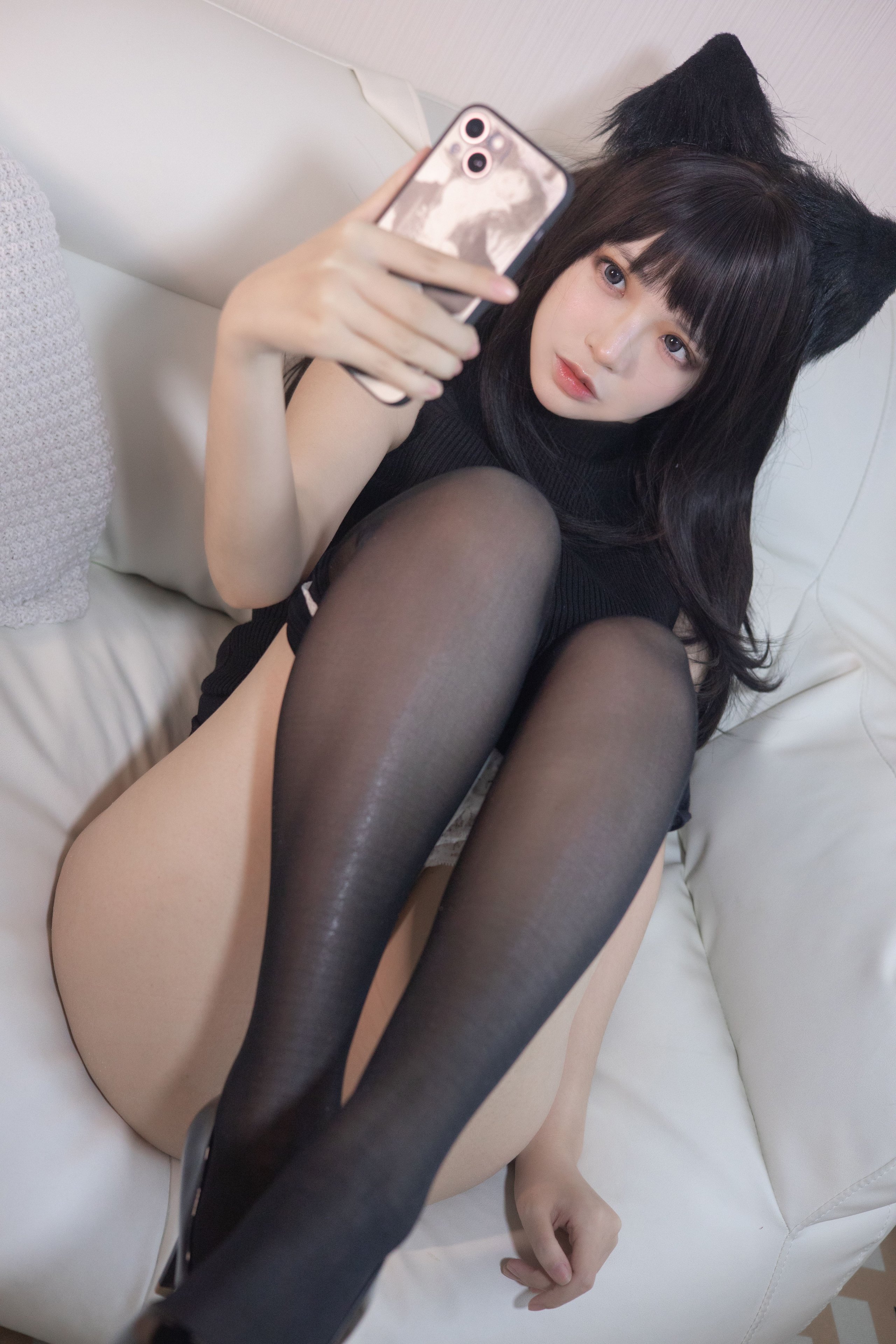 疯猫SS-黑毛衣