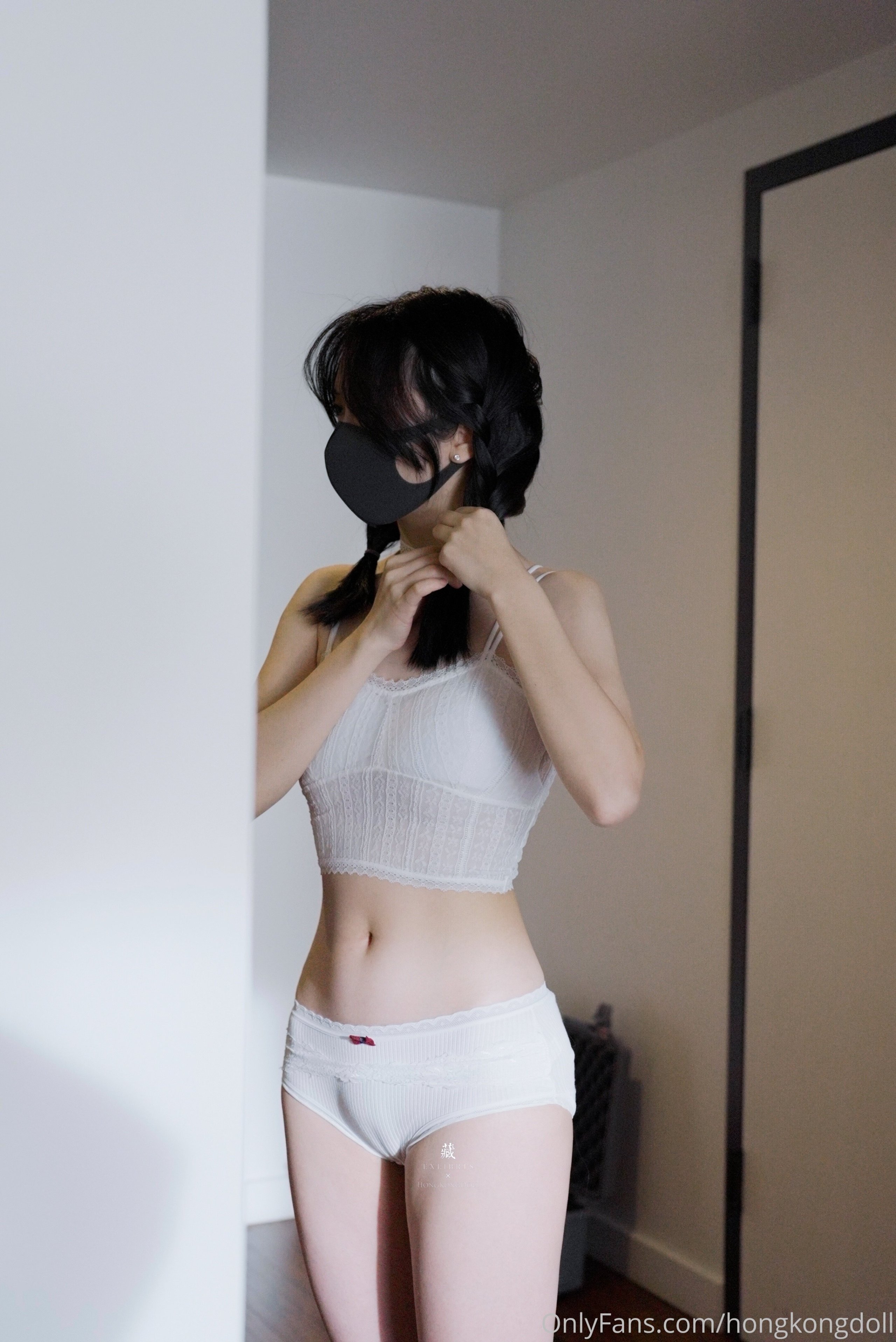 ฮ่องกงดอลล์ (พี่สาวตุ๊กตา) - ความทรงจำฤดูร้อน ภาค 1