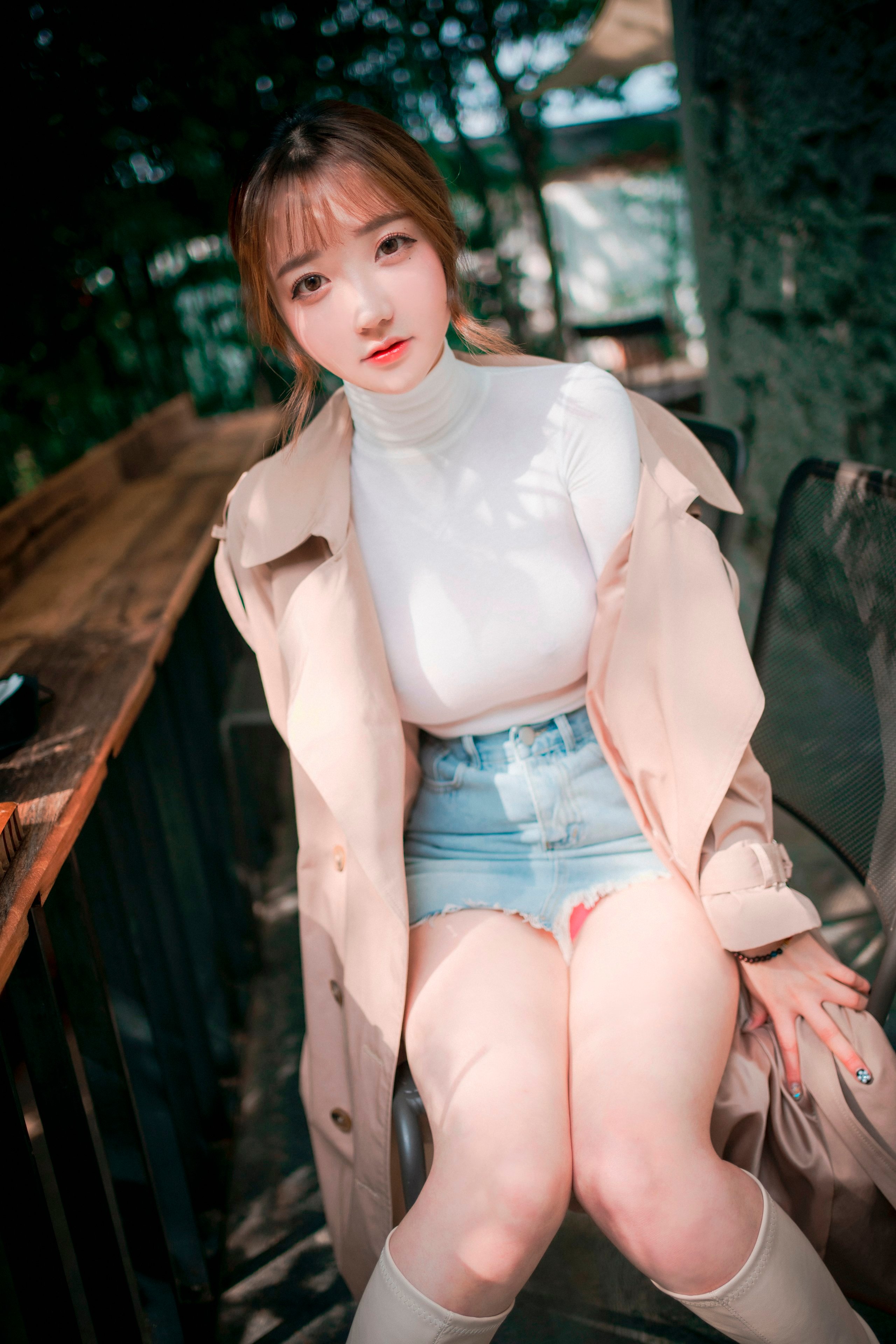 디자와] 손예은 - 친밀함의 스냅