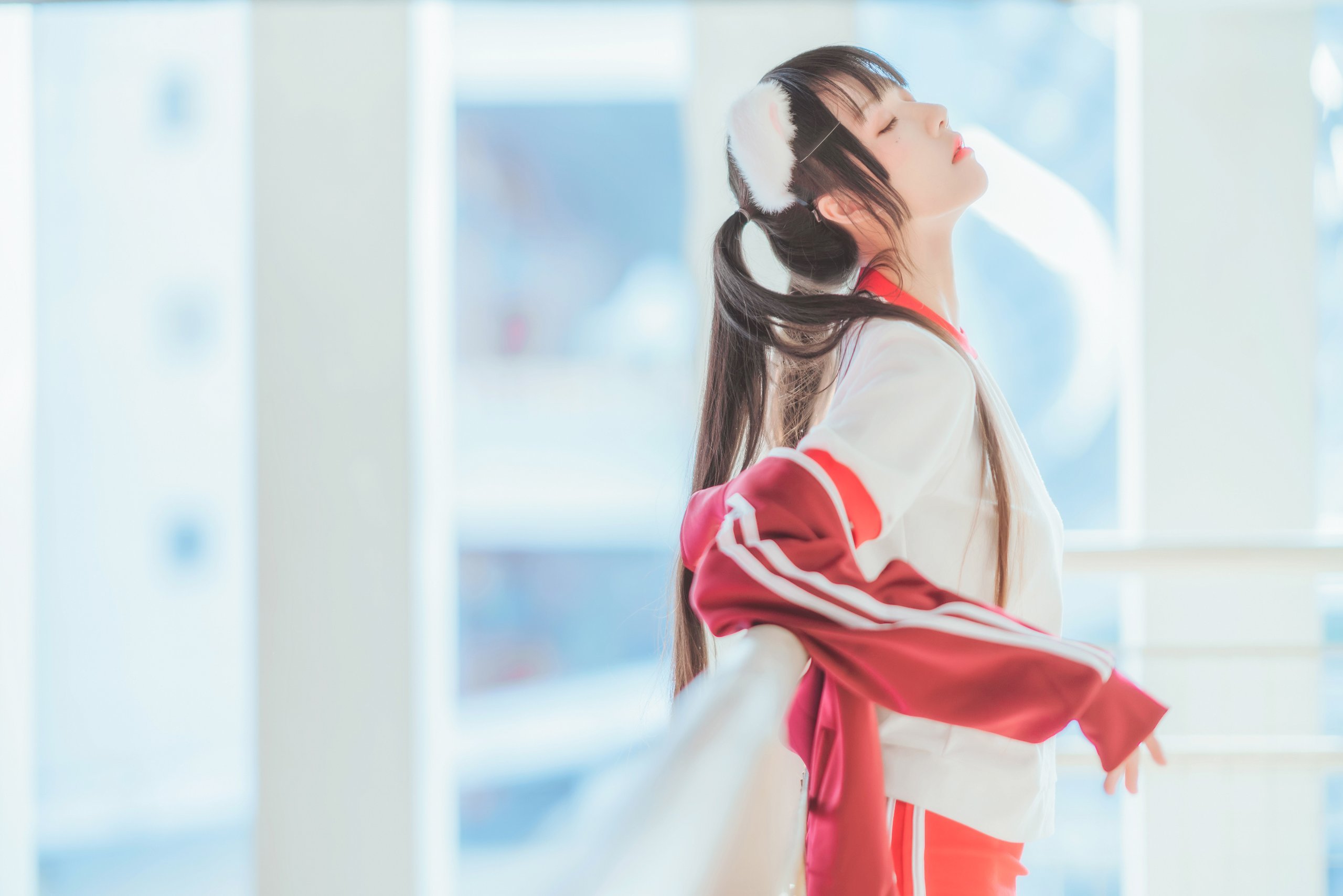 Yingtao Meow - Red Gymnastics Uniform