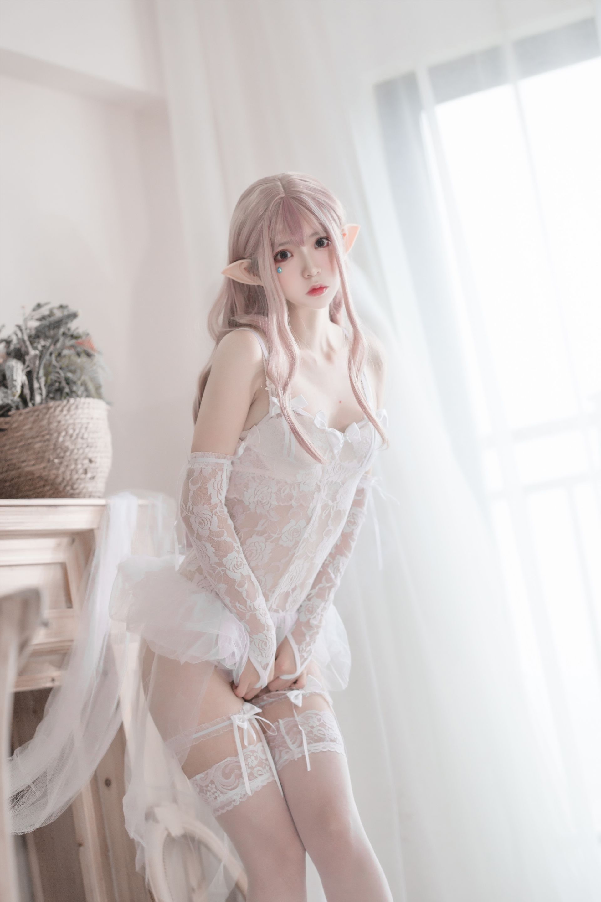 Phong Miêu SS - Thuần Bạch Tinh Linh
