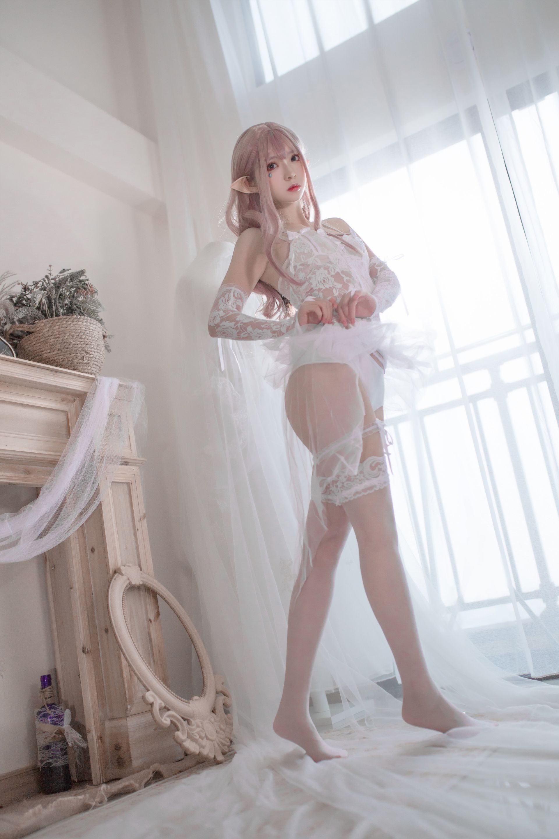 Phong Miêu SS - Thuần Bạch Tinh Linh