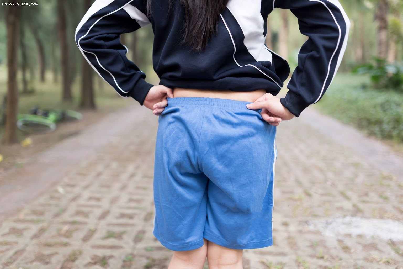 ランランちゃんMの屋外制服