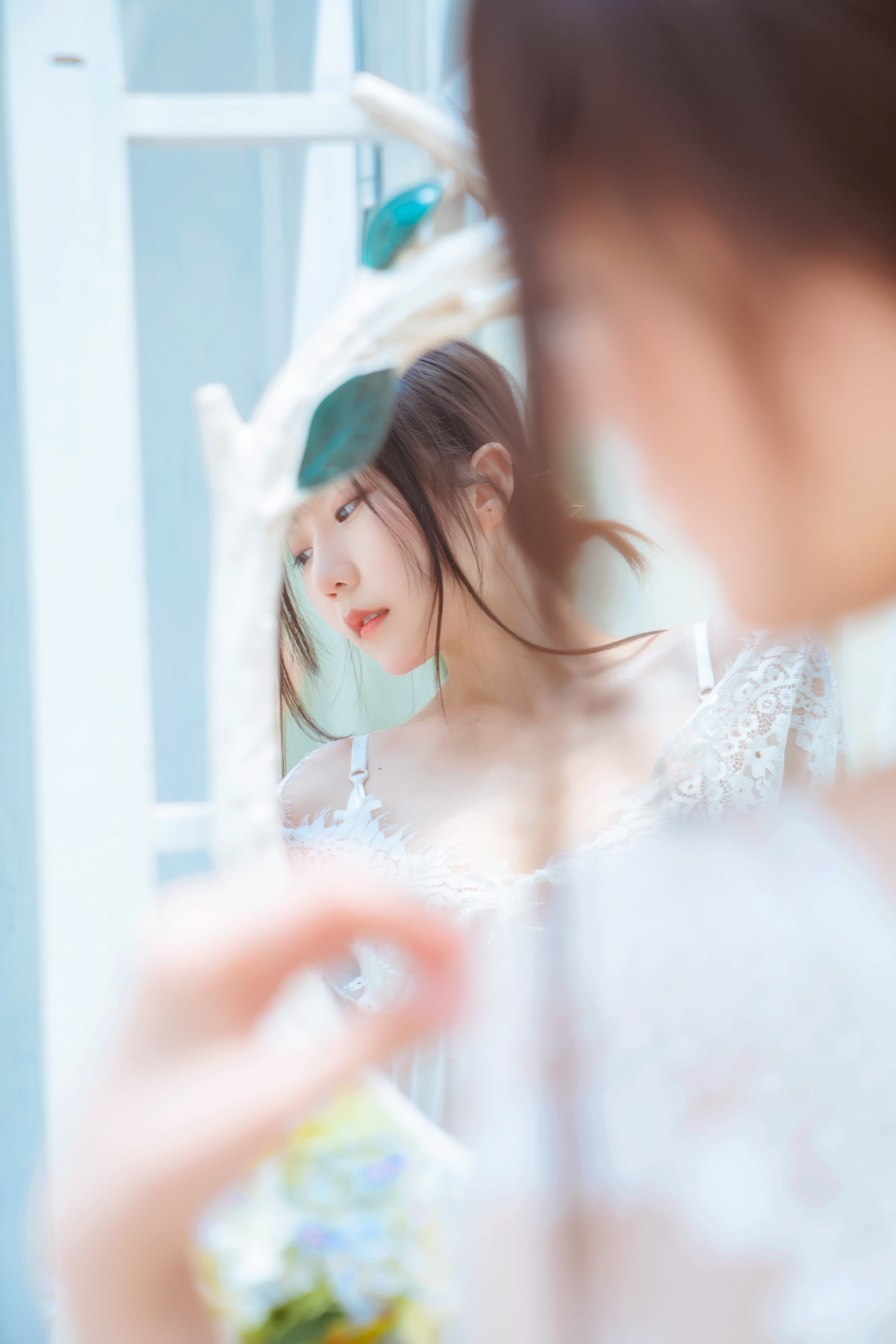 香草ミャオルル - ガラスハウスの少女