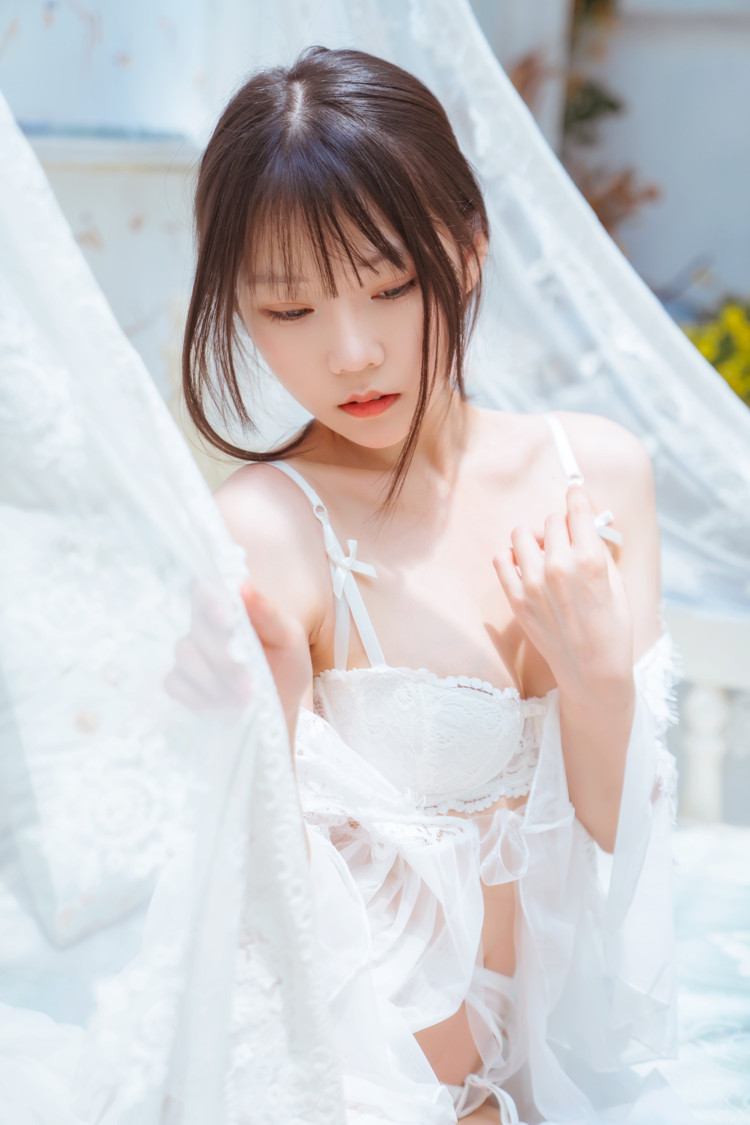 香草ミャオルル - ガラスハウスの少女