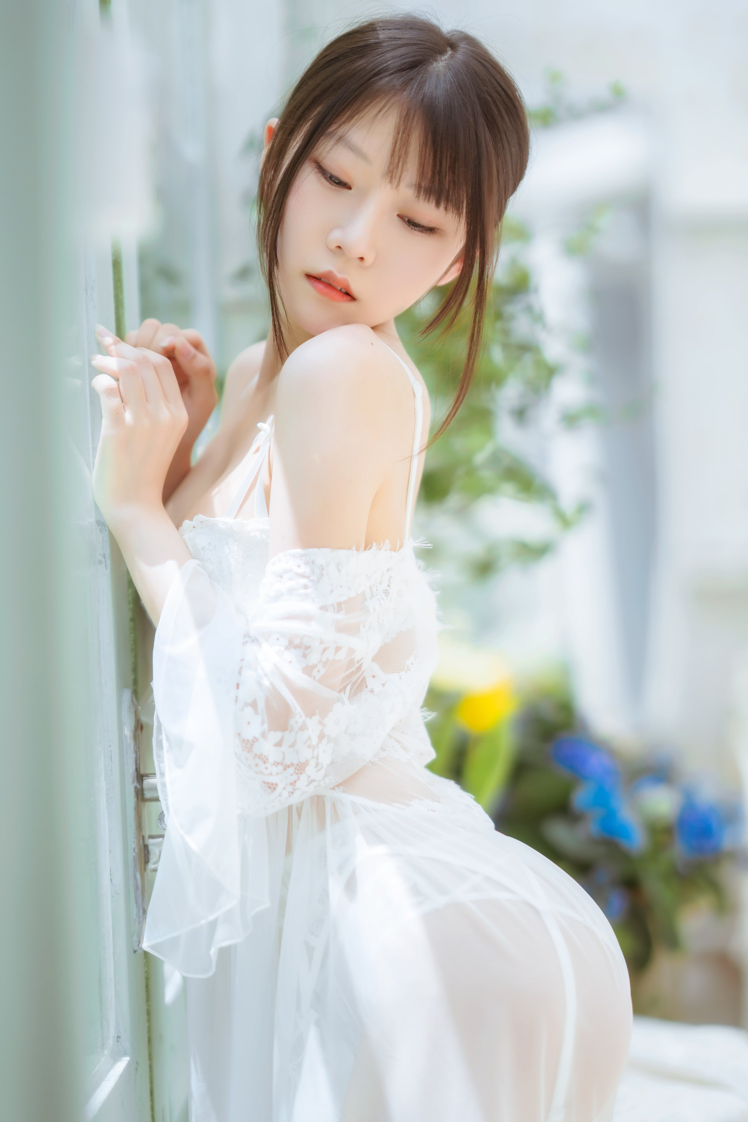 香草ミャオルル - ガラスハウスの少女