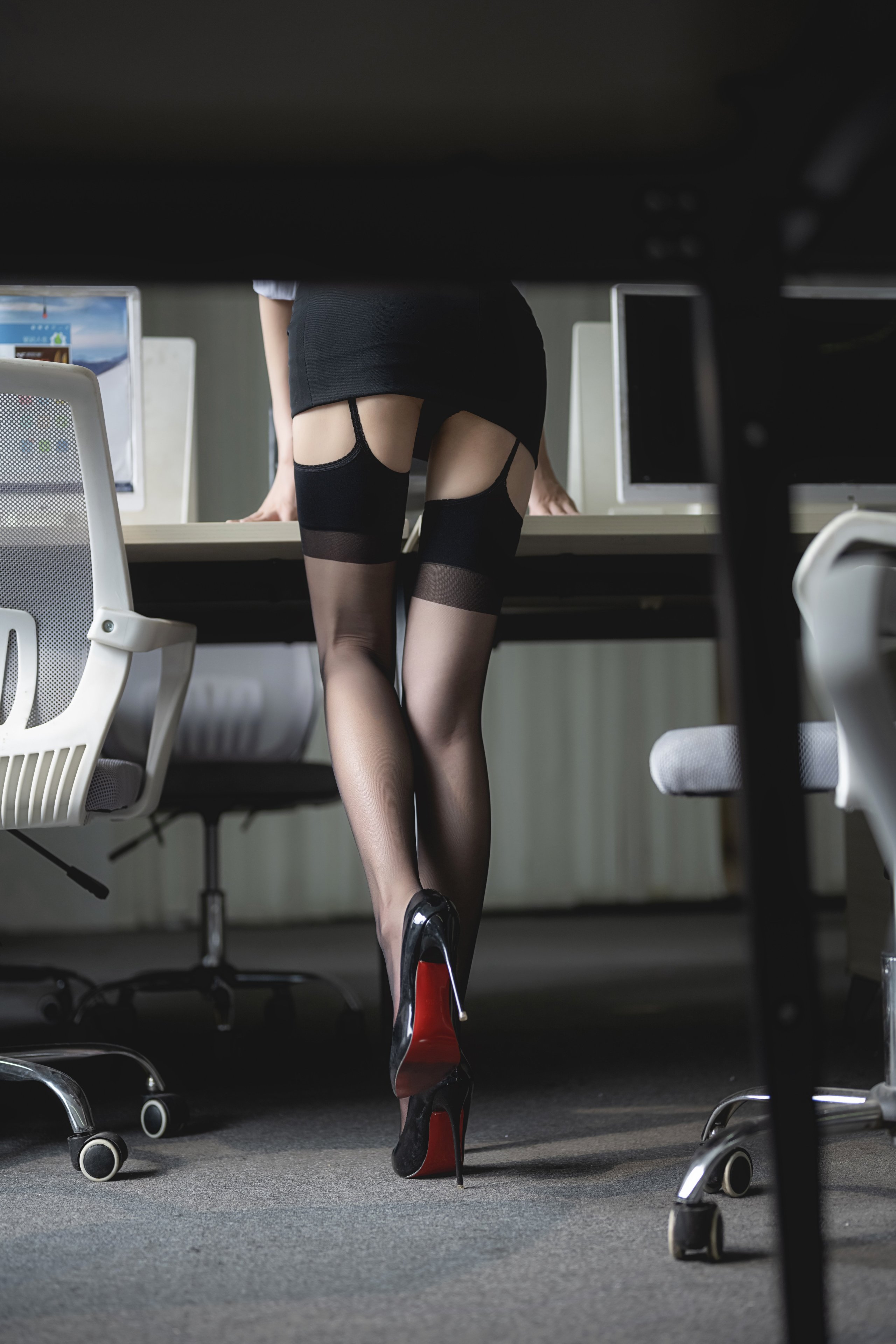 香草喵露露 - OL制服