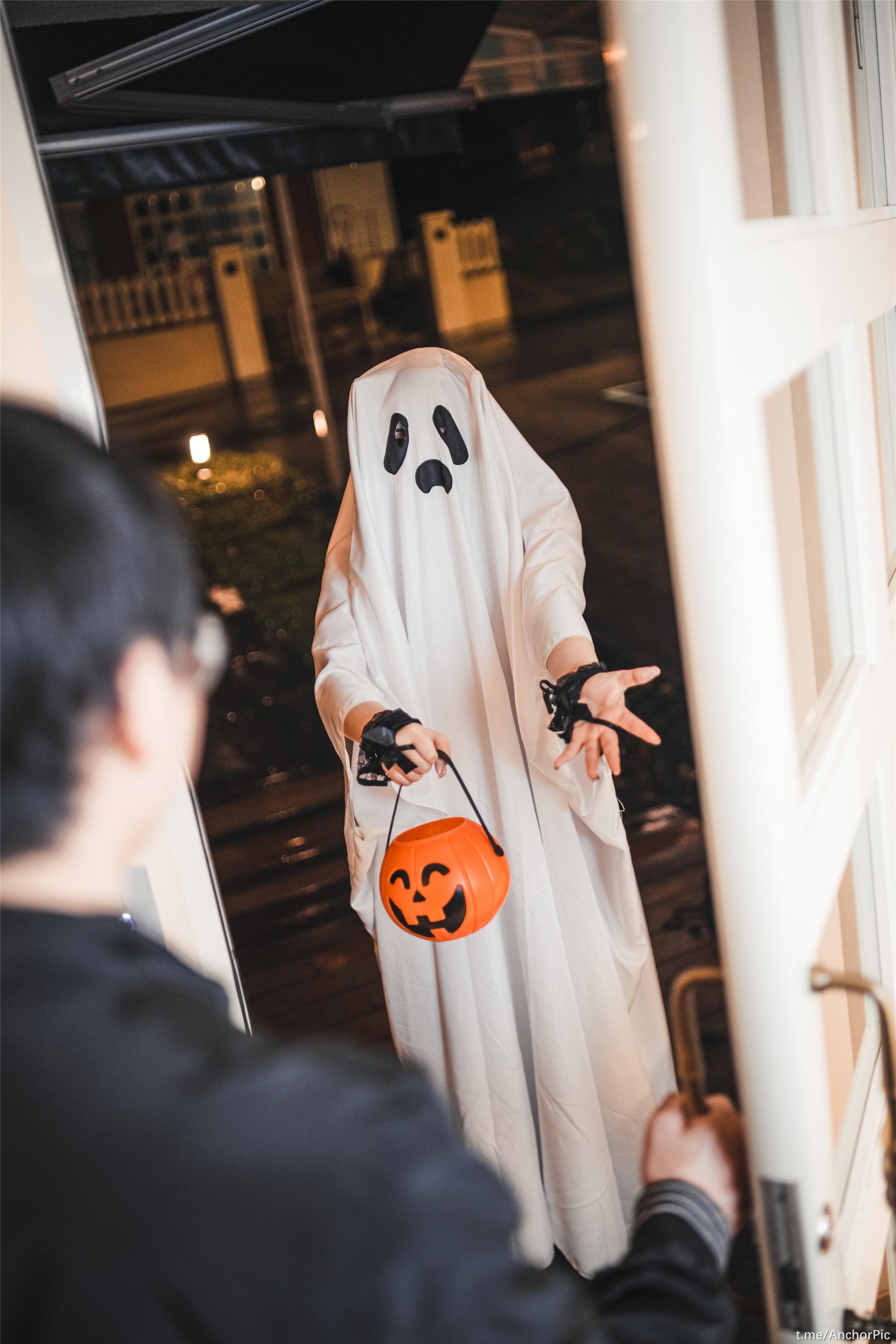 落落Raku - Trick or Treat !! 75P
